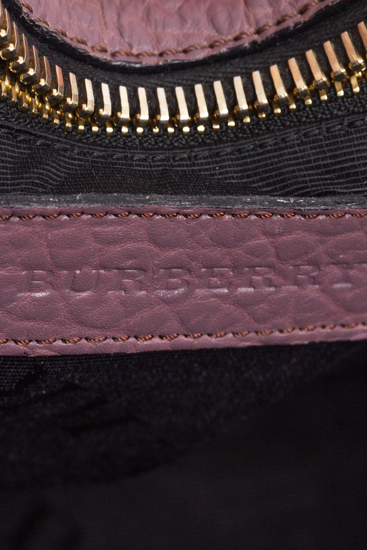 Bolsa Burberry morado, detalle 15 – ClosetRehab