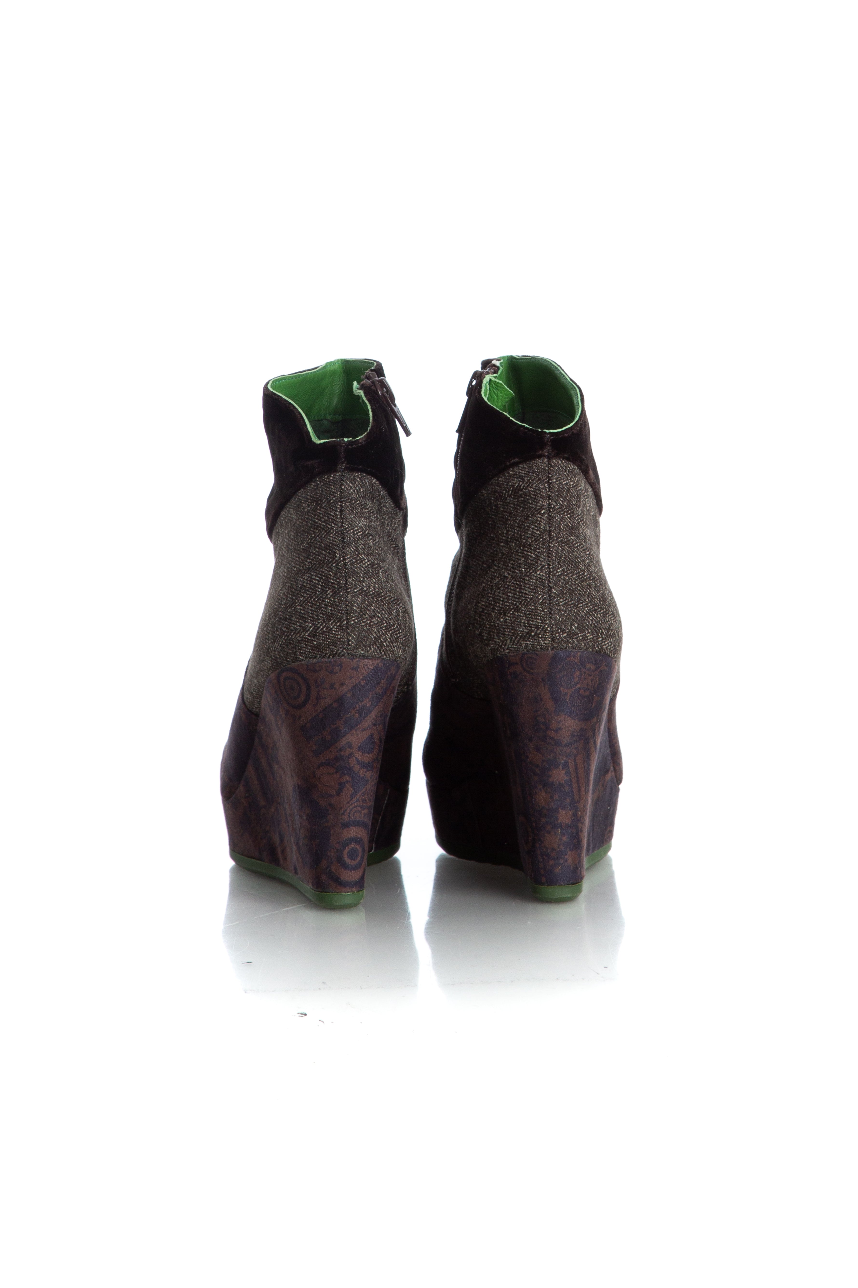 Valentino, 8 USA