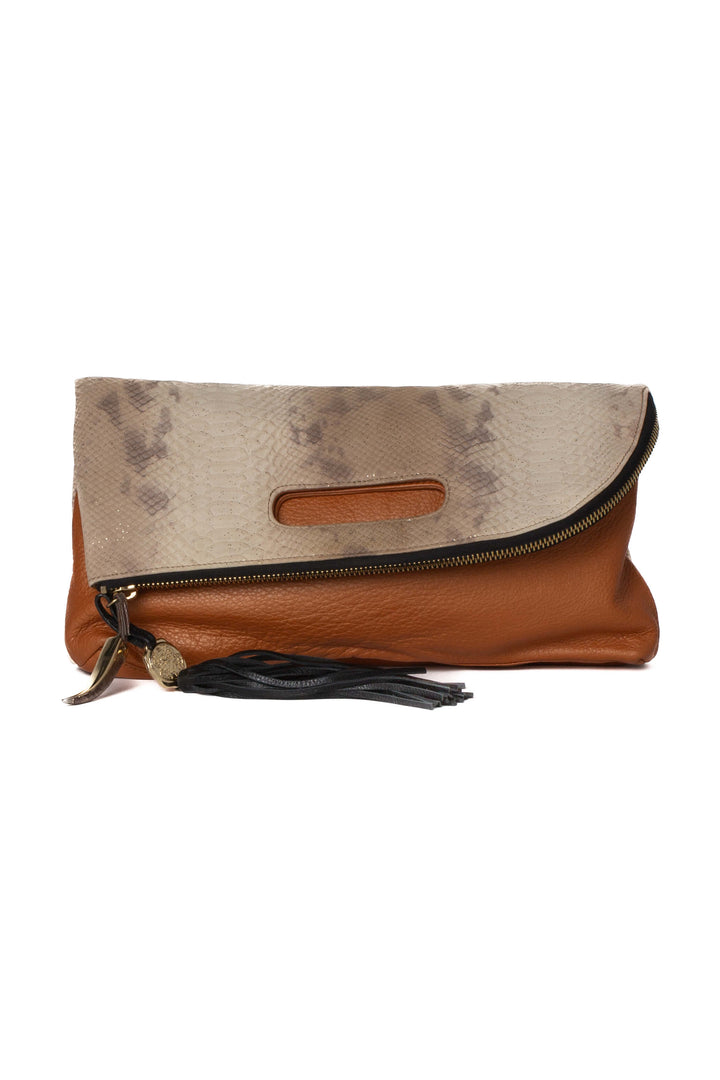 Bolsa Vince Camuto, vista frontal – ClosetRehab