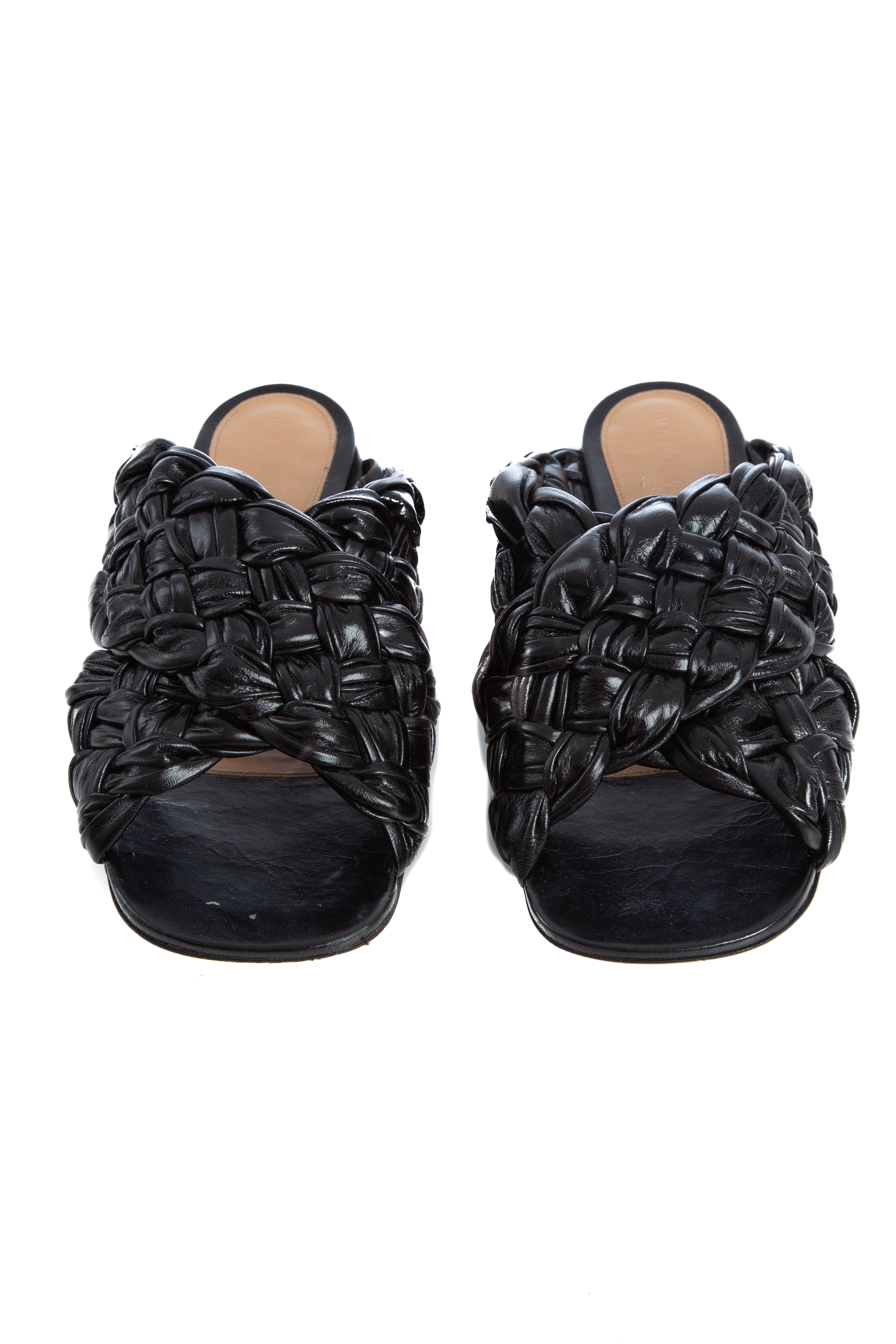 Bottega Veneta, 7 USA