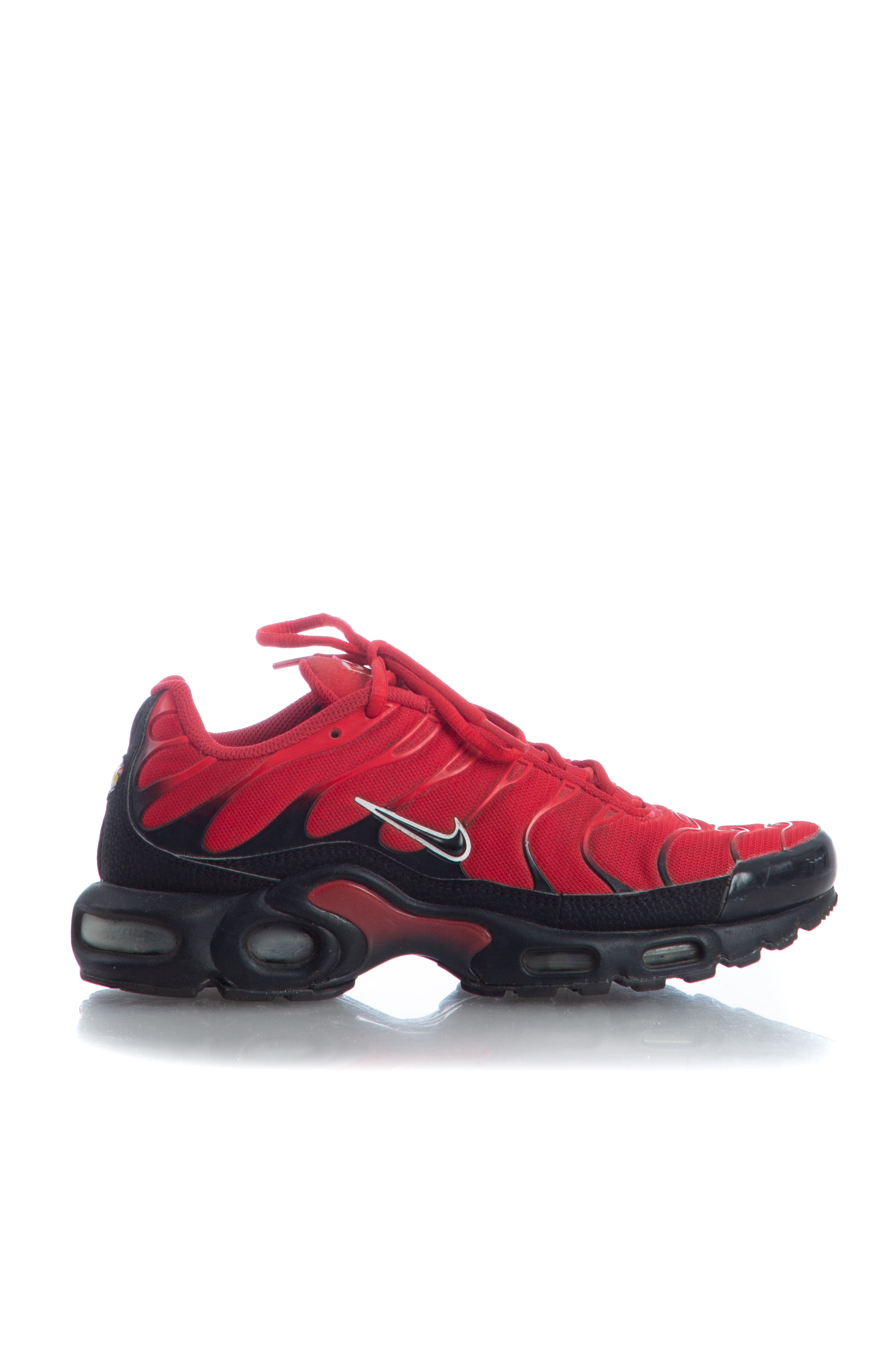 Nike, 8 USA