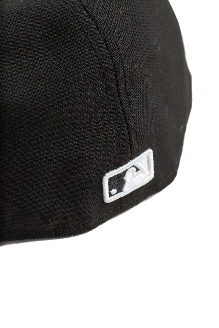 Accesorio negro, detalle 7 – ClosetRehab