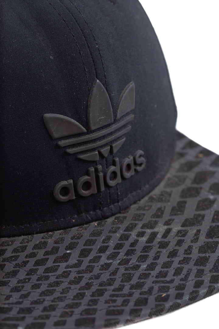 Accesorio Adidas negro, detalle 6 – ClosetRehab