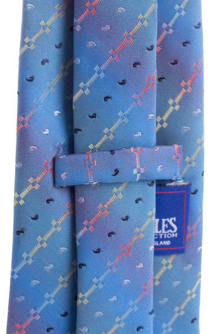 Accesorio azul, detalle 6 – ClosetRehab