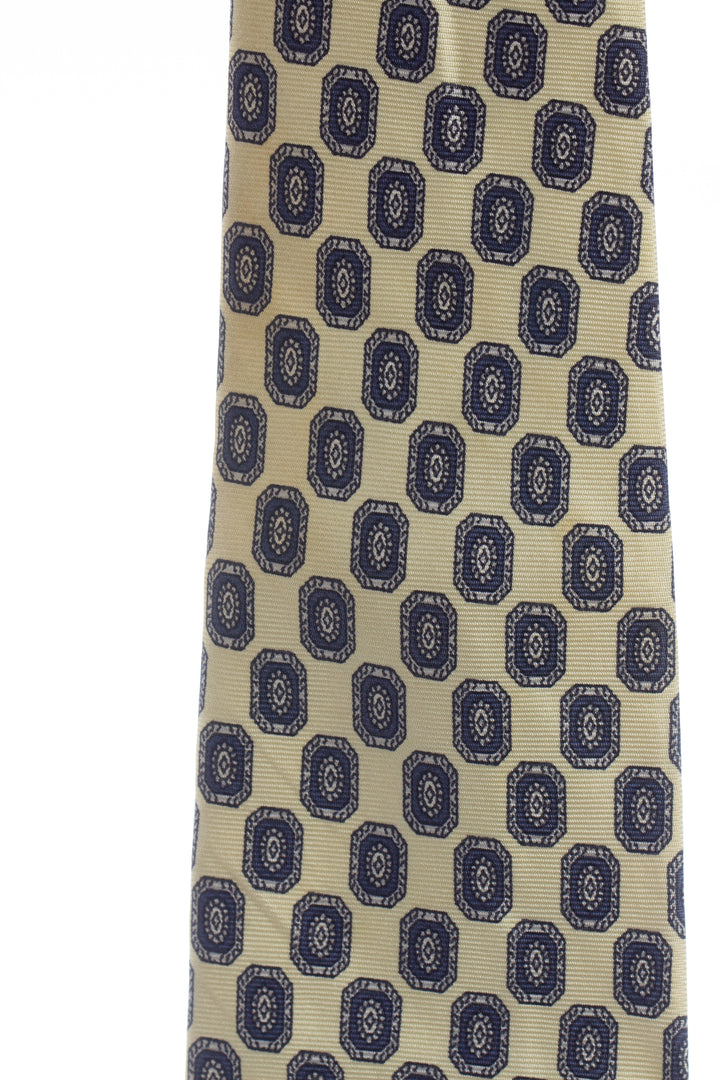 Accesorio Christian Dior amarillo, detalle – ClosetRehab