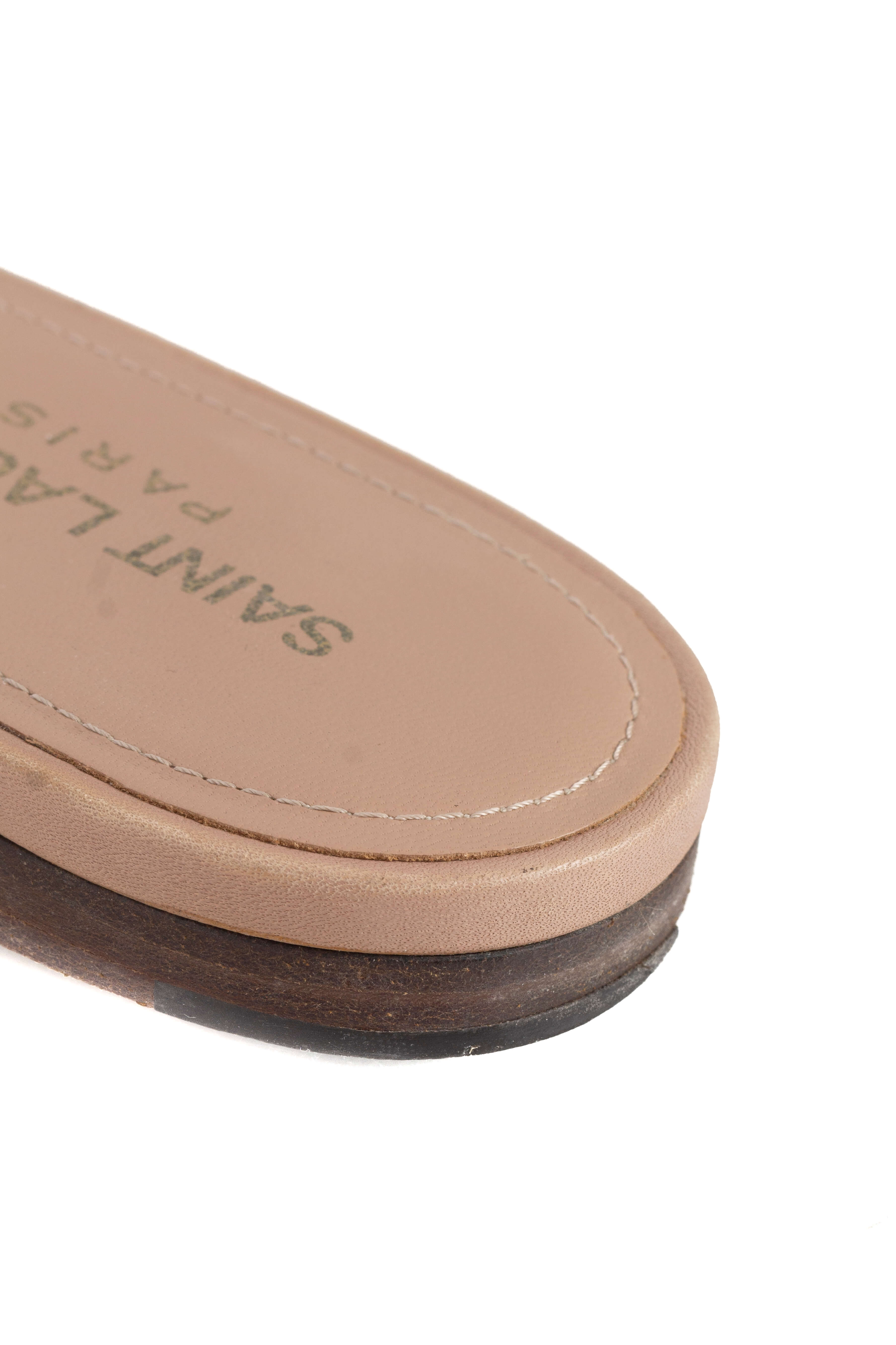 Saint Laurent, Talla 9