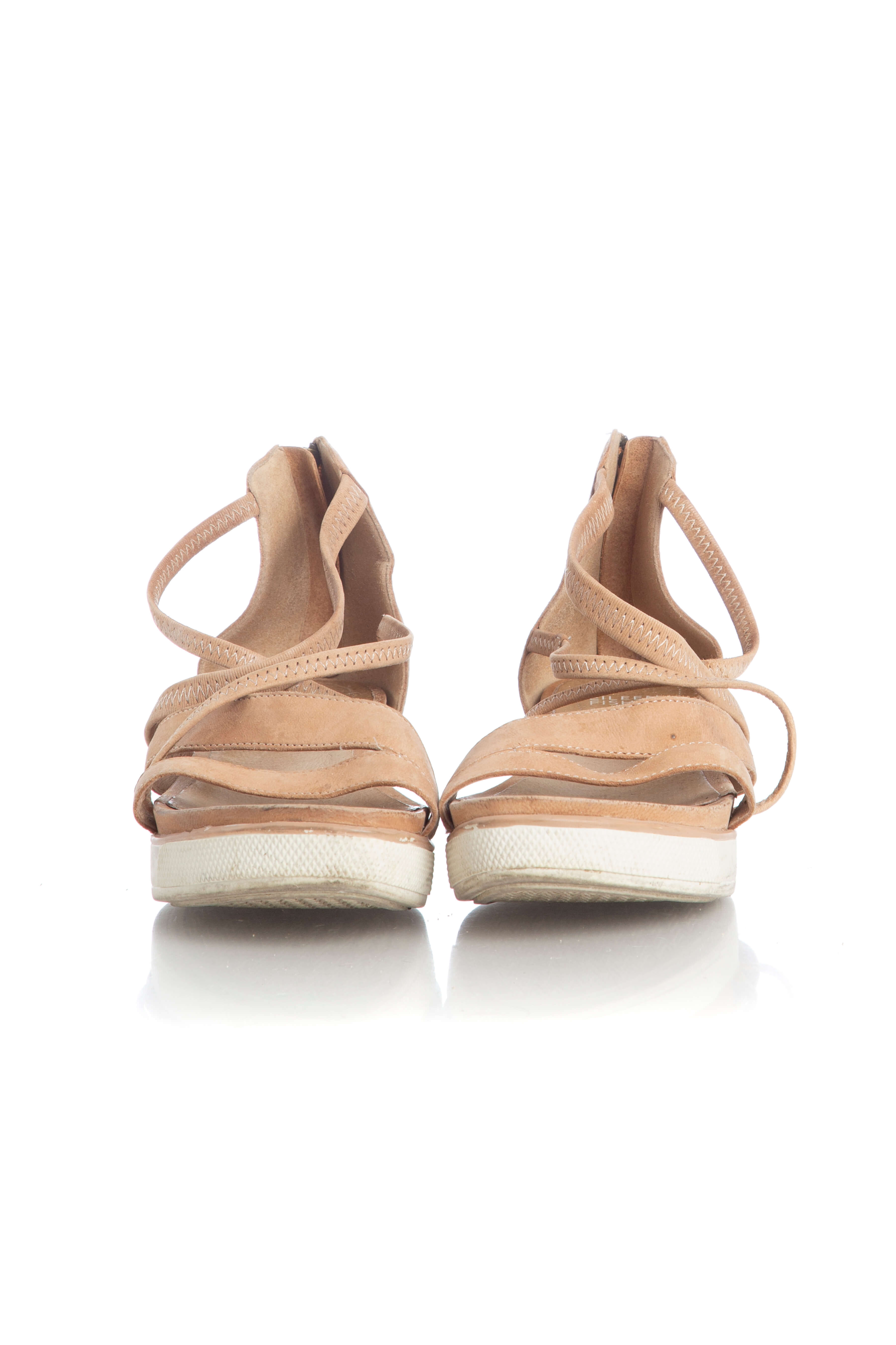 Eileen Fisher, Talla 7