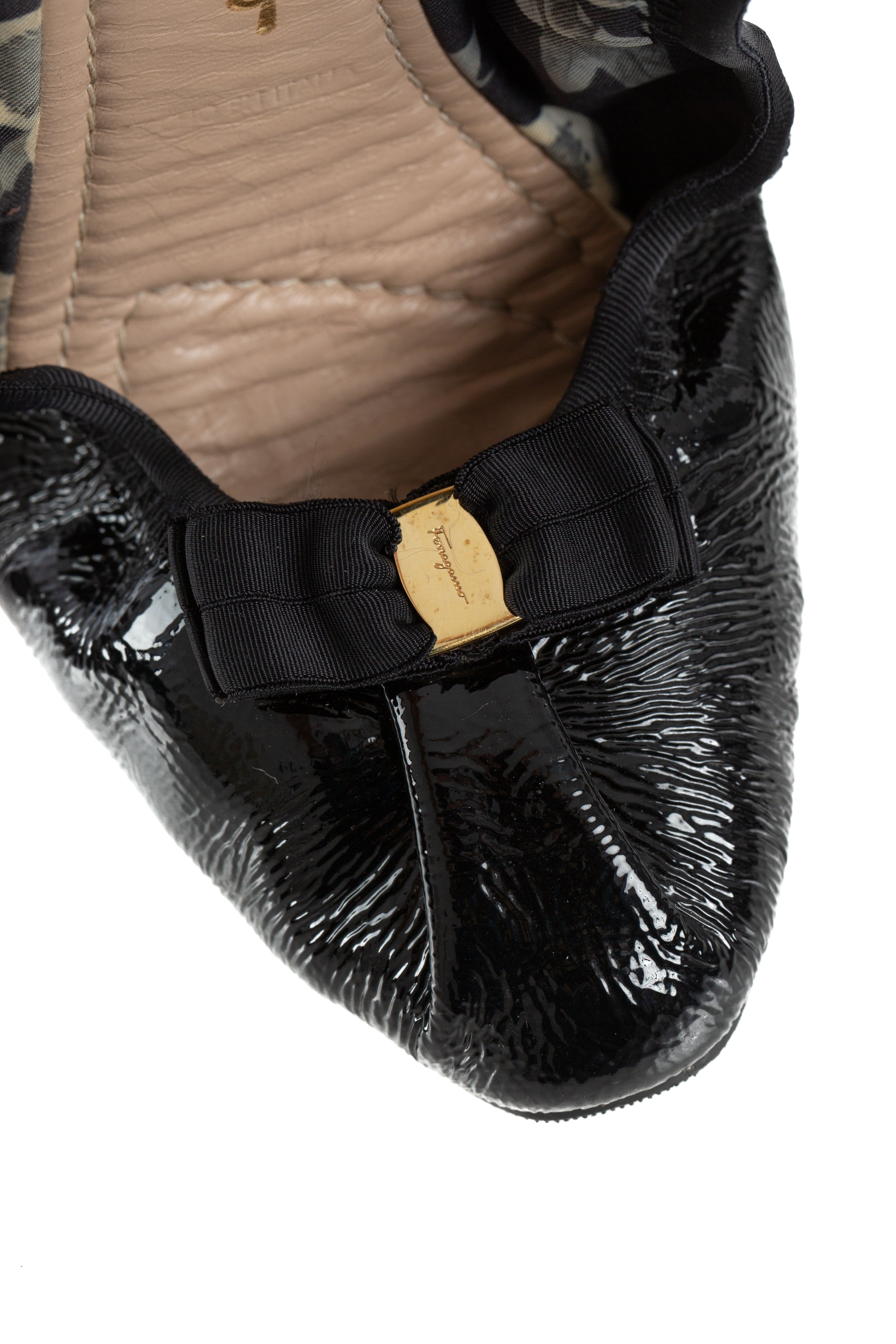 Stuart Weitzman, 8 USA