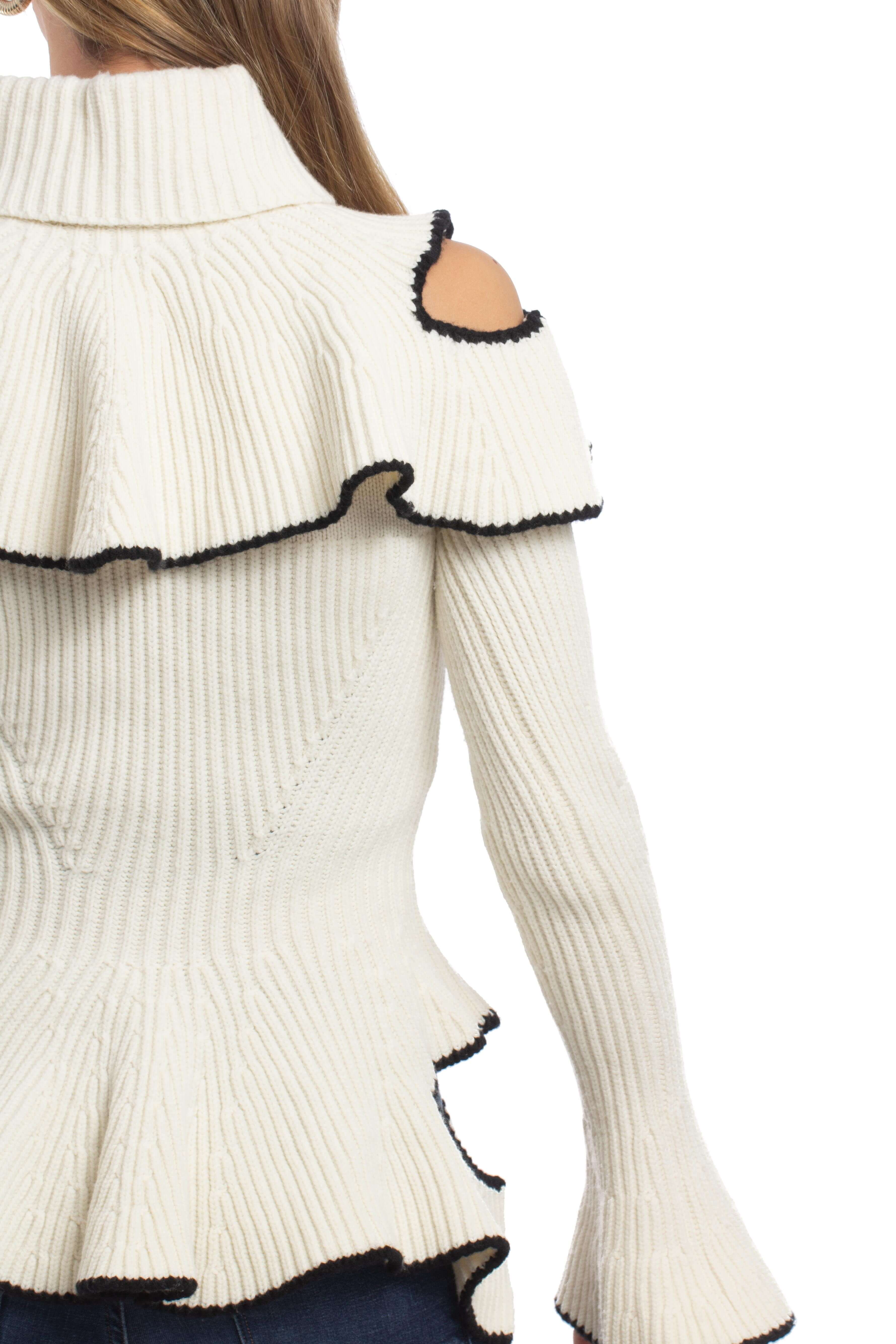 Alexander McQueen, Talla S