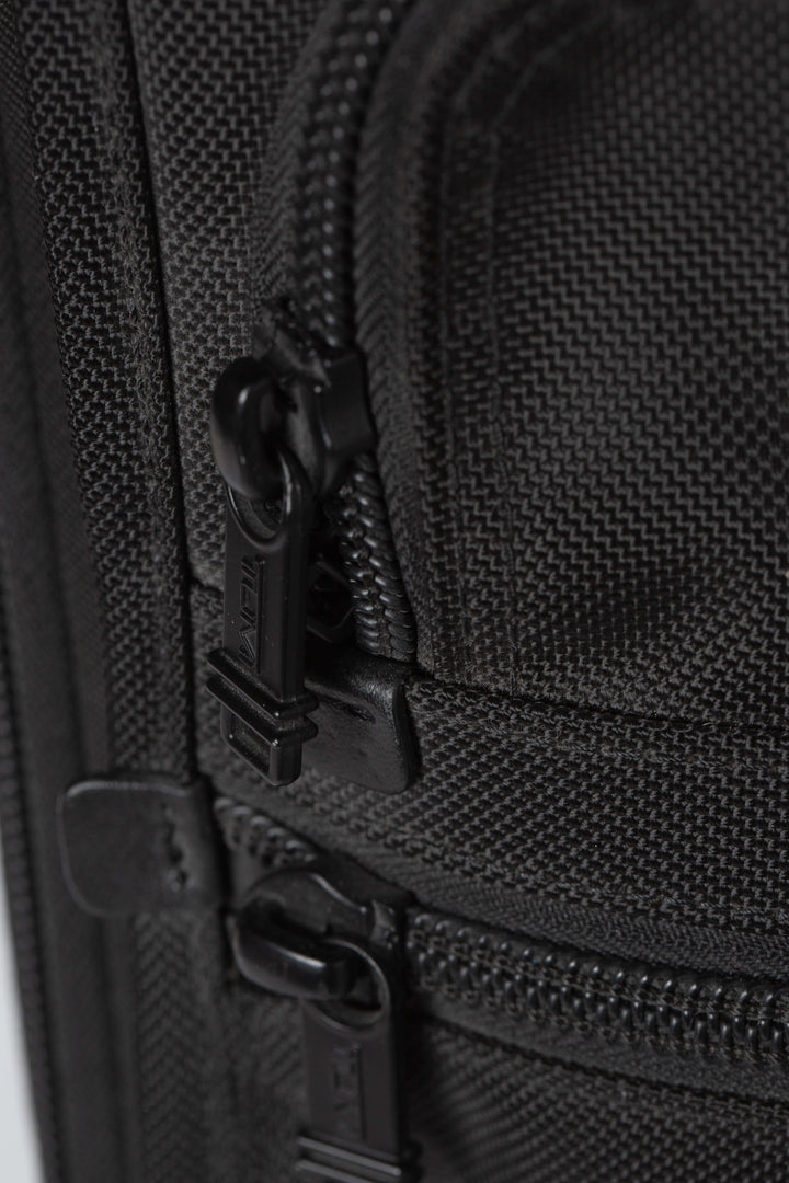 Maleta Tumi, detalle 16 – ClosetRehab
