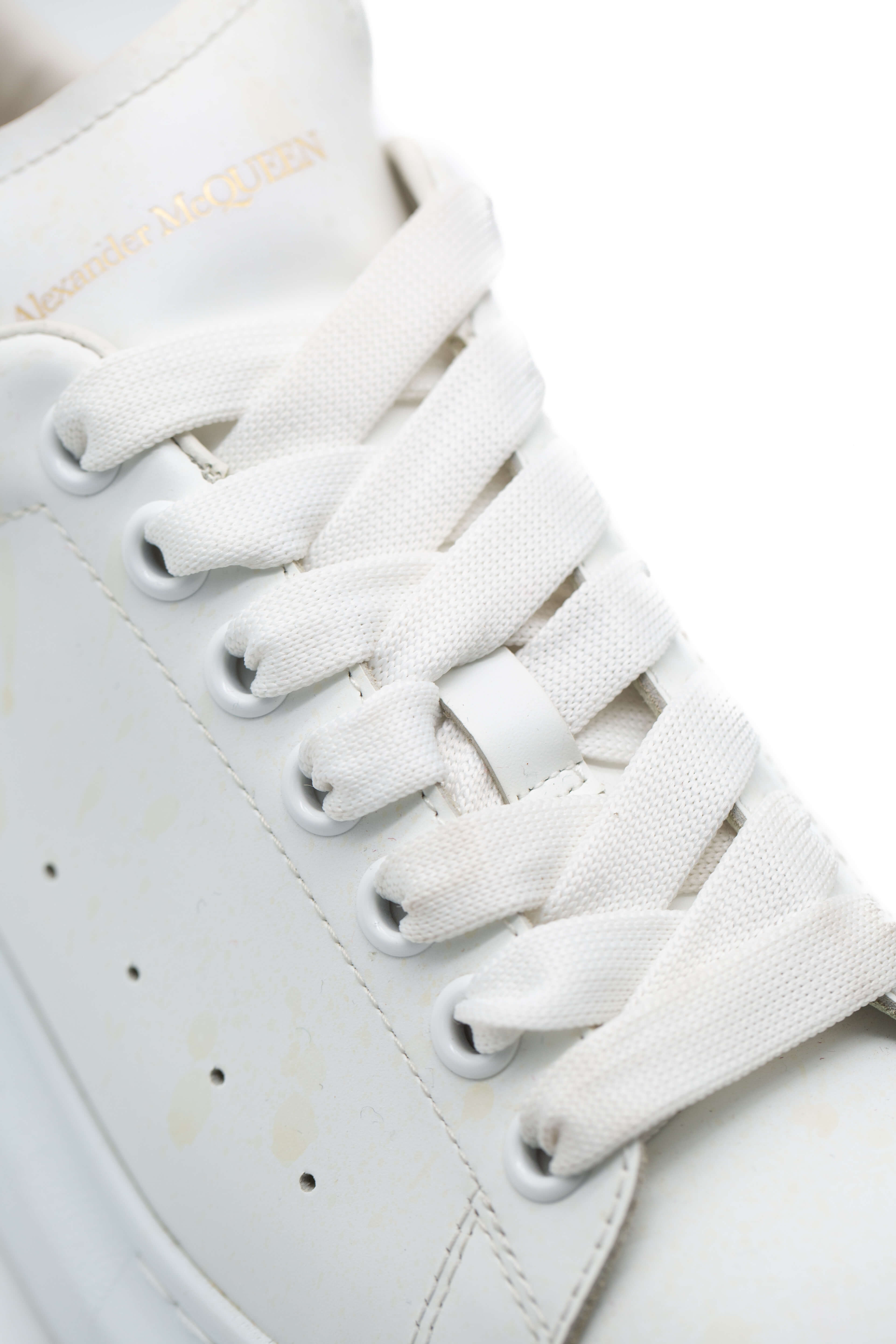 Alexander McQueen, talla 10 USA.