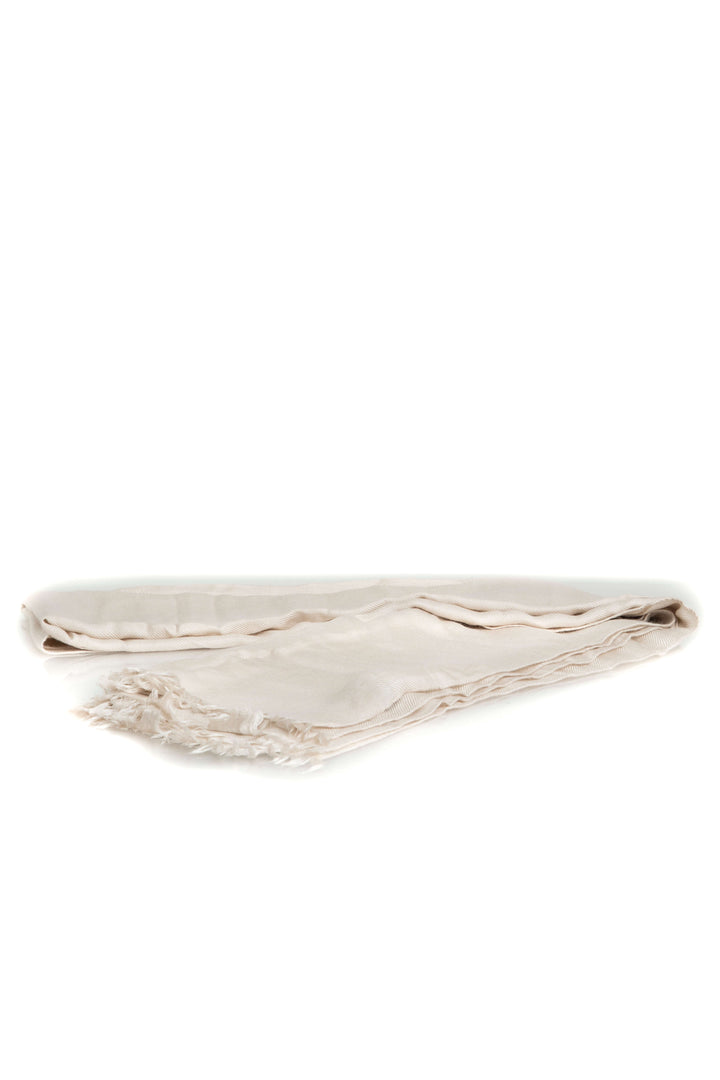 Bufanda Loro Piana, vista posterior – ClosetRehab