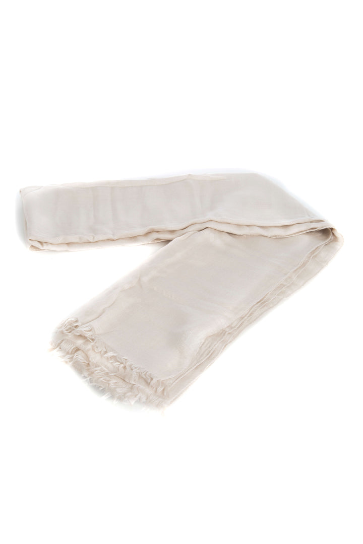 Bufanda Loro Piana, vista lateral – ClosetRehab