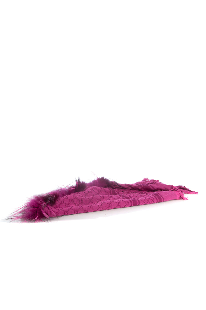 Bufanda Gucci rosa, vista lateral – ClosetRehab