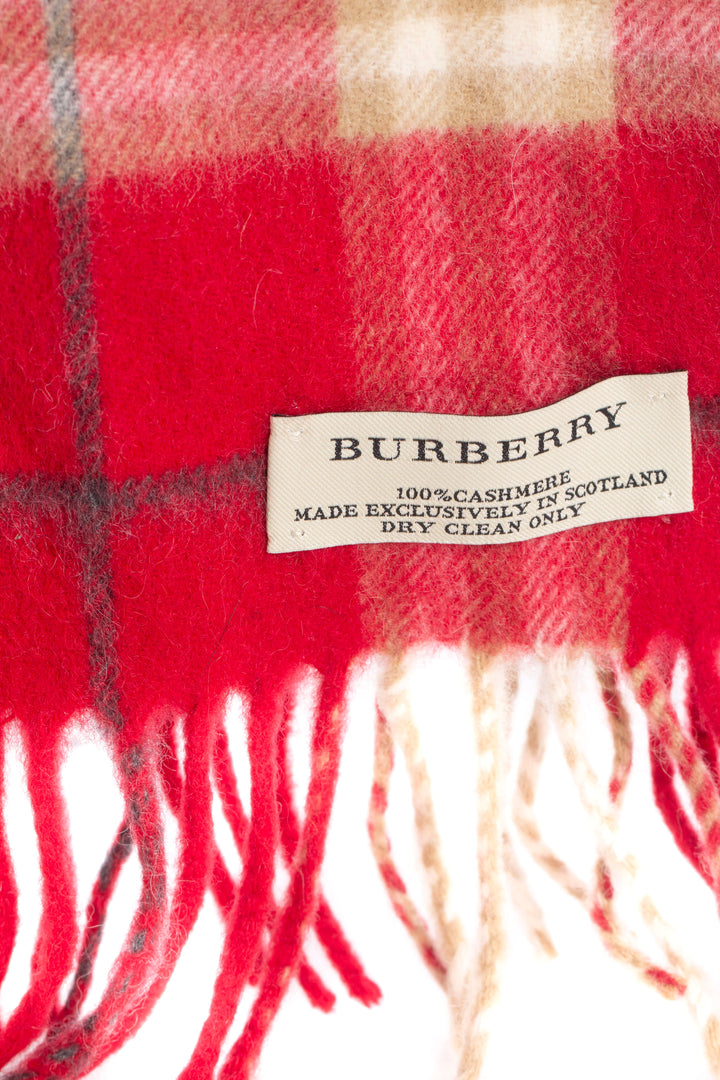 Bufanda Burberry, detalle – ClosetRehab
