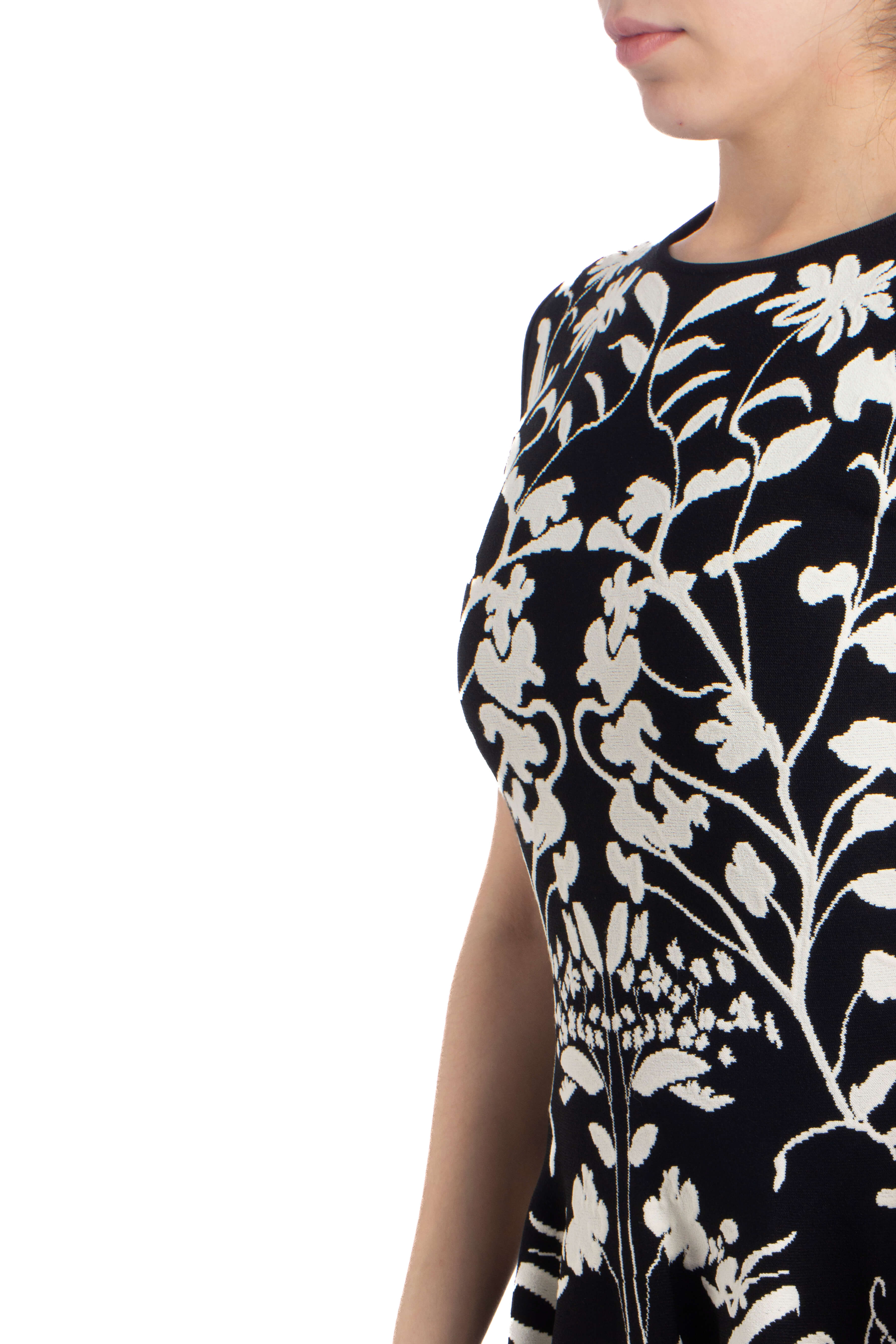 Alexander McQueen, Talla S