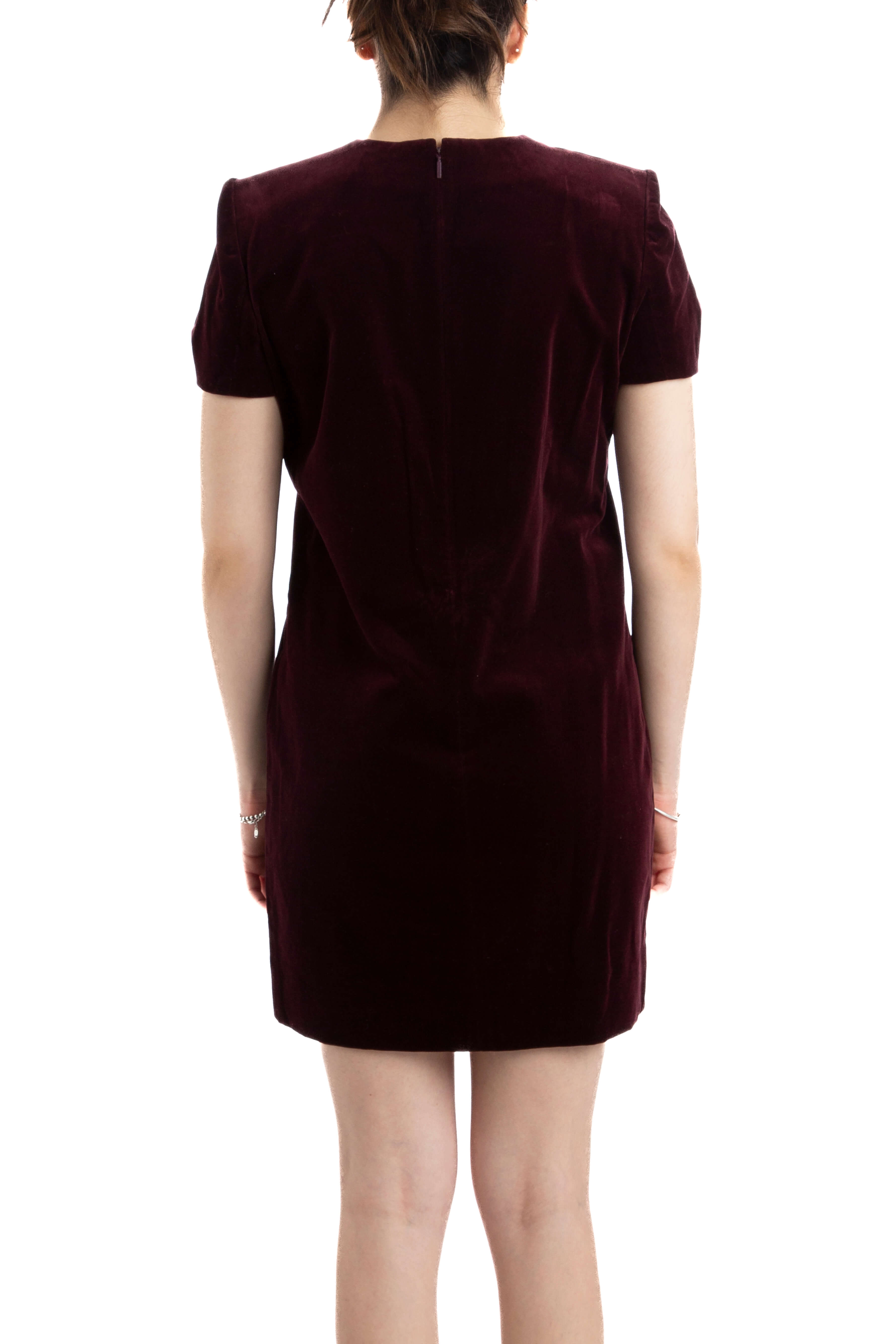 Saint Laurent, Talla 40