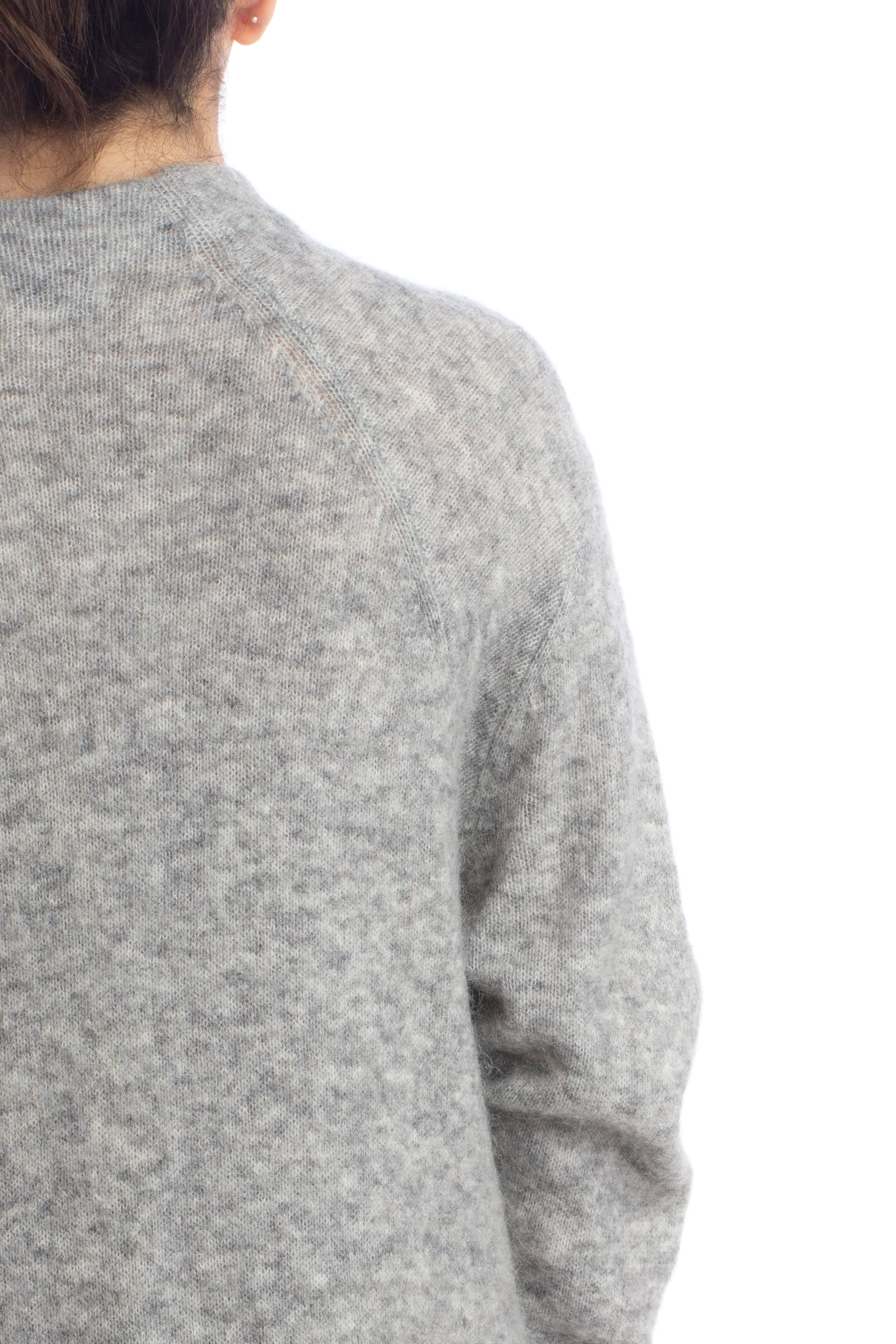 Acne Studios, Talla M