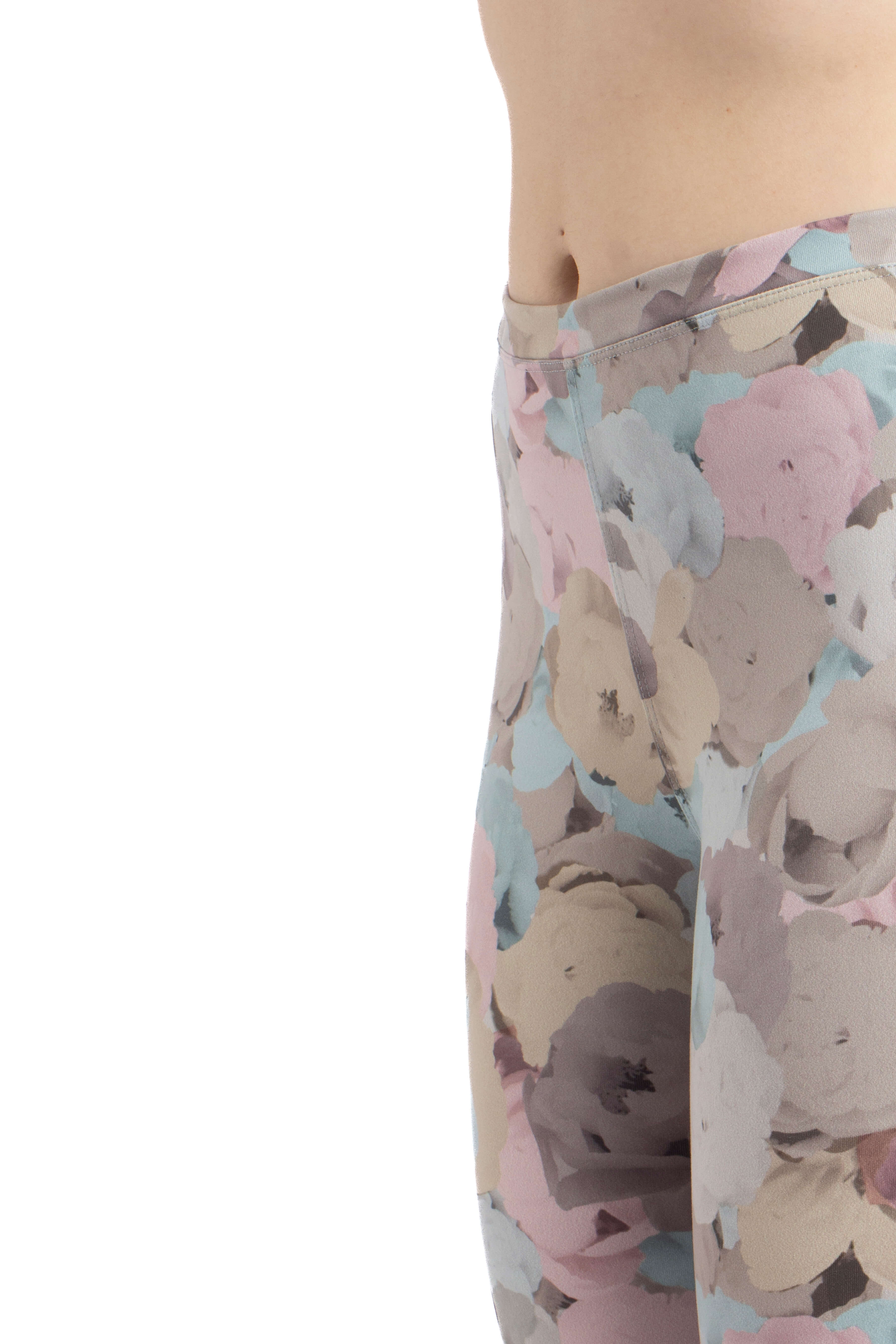 Live the Process, Talla L