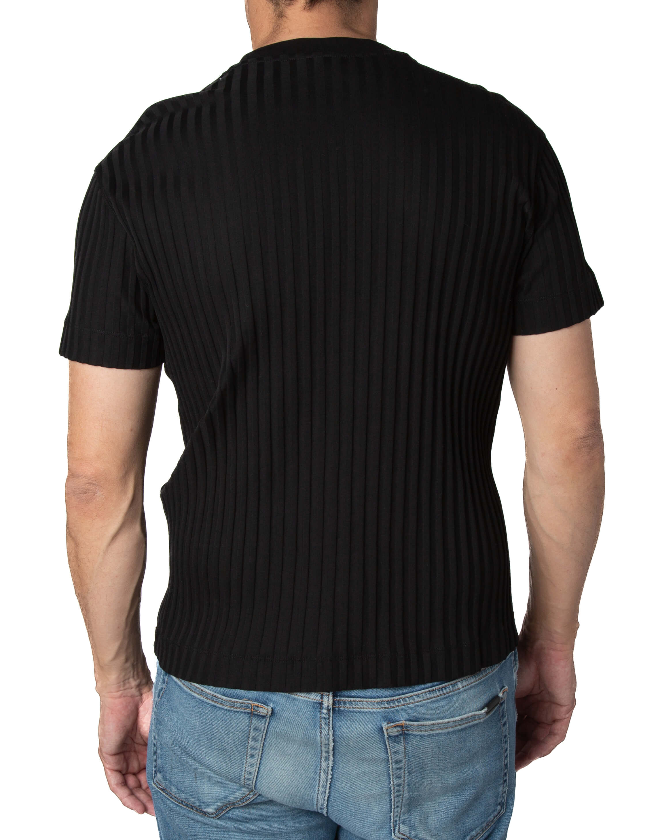 Emporio Armani, Talla XL