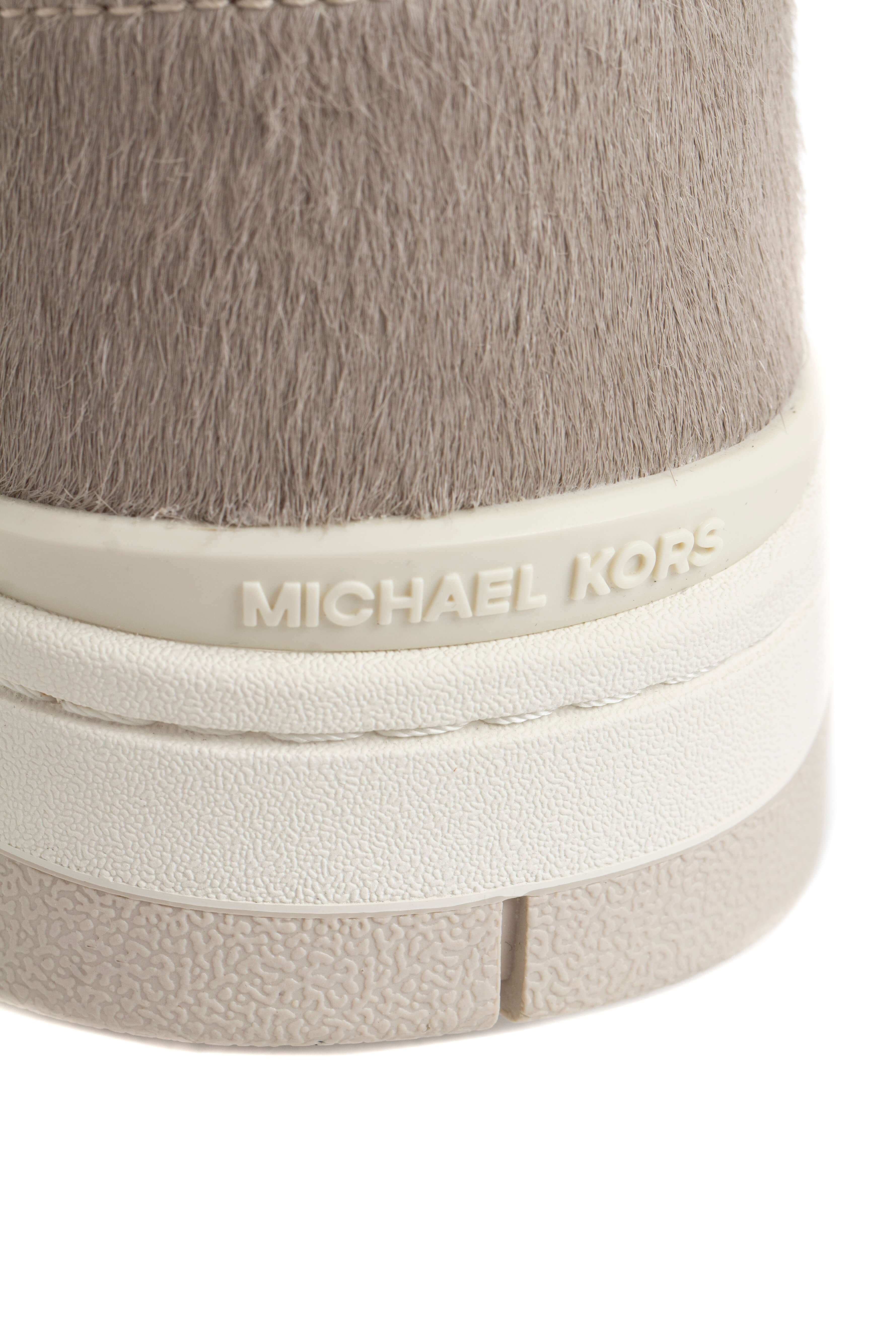 Michael Kors, Talla 9