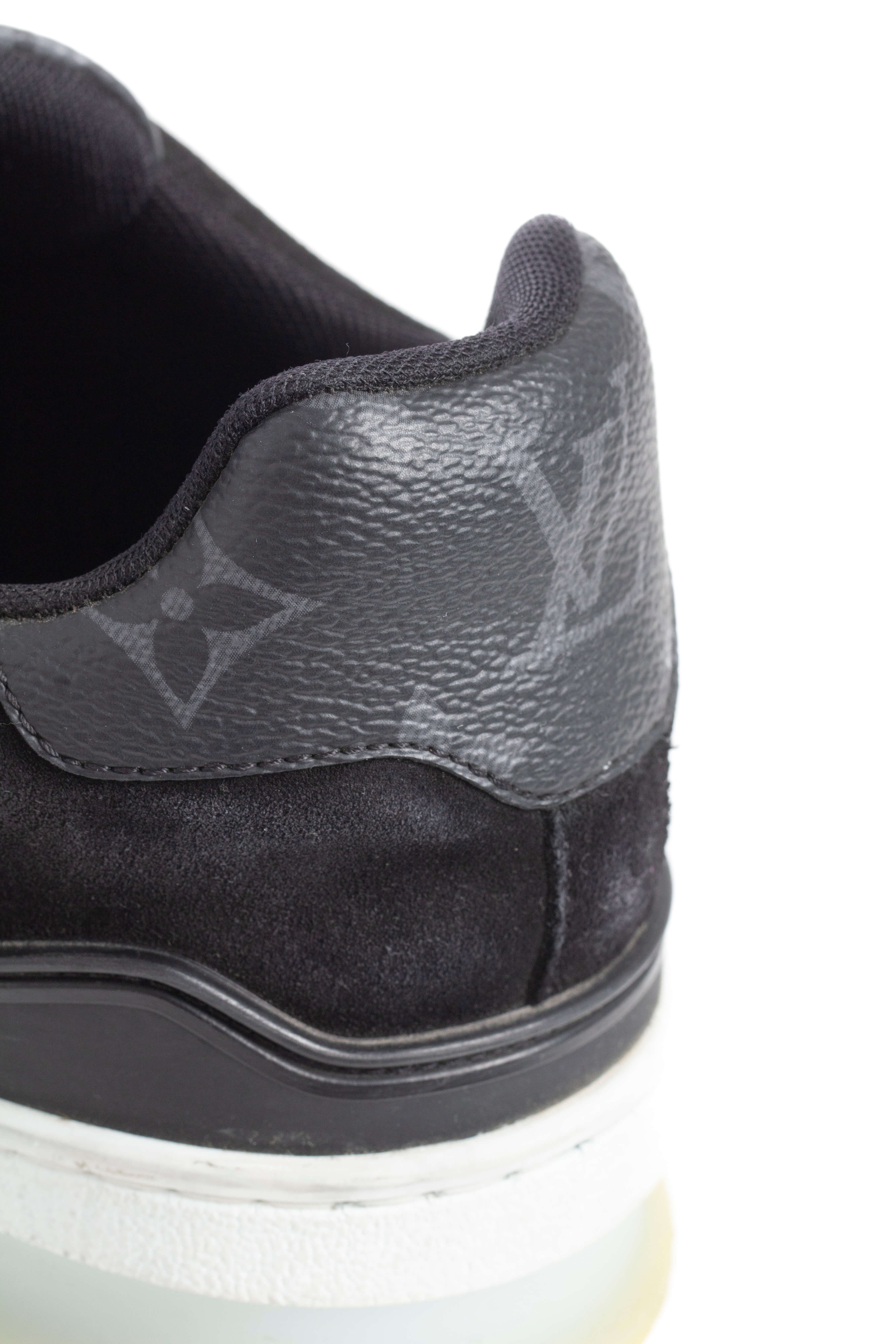 Louis Vuitton, Talla 7