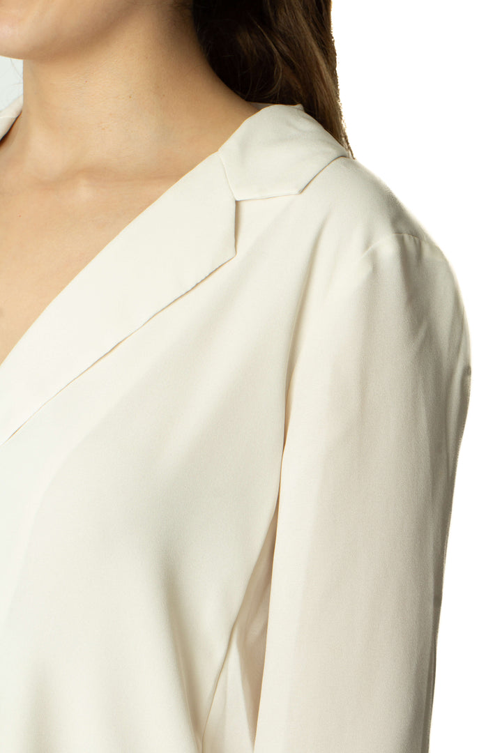 Blusa BCBGMAXAZRIA, detalle 5 – ClosetRehab
