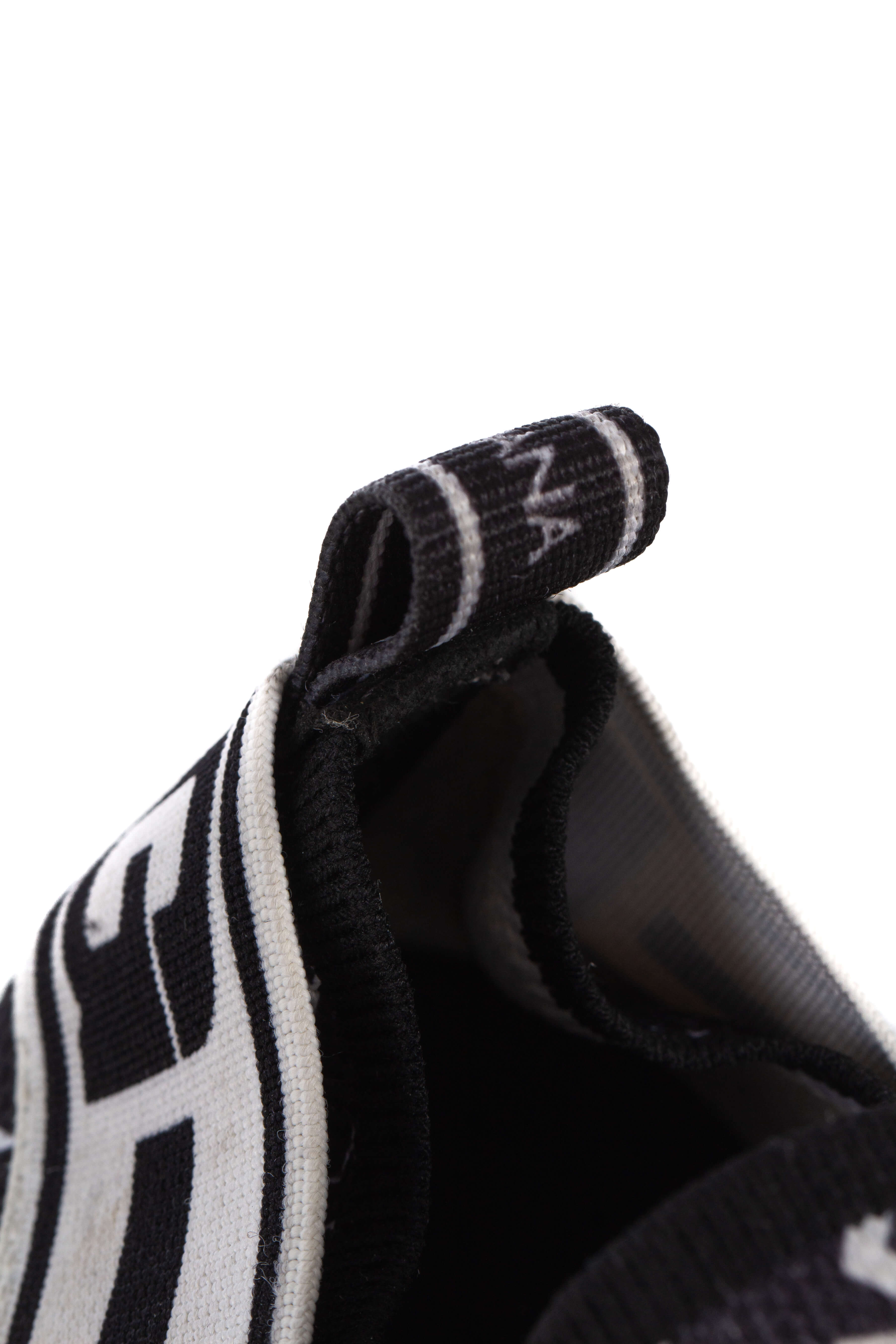 Dolce & Gabbana, Talla 6 (Kids)