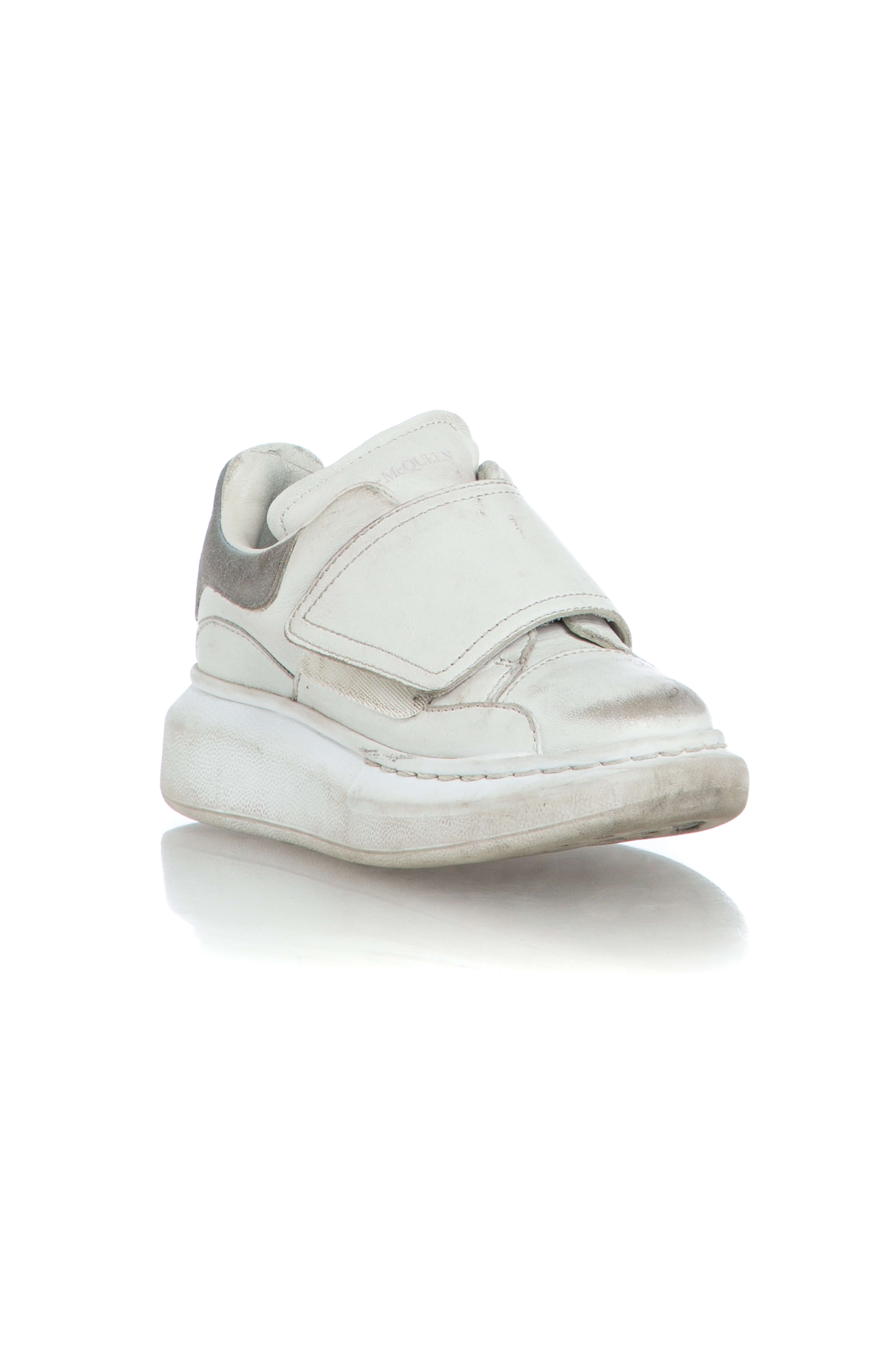 Alexander McQueen, Talla 6.5 (Kids)
