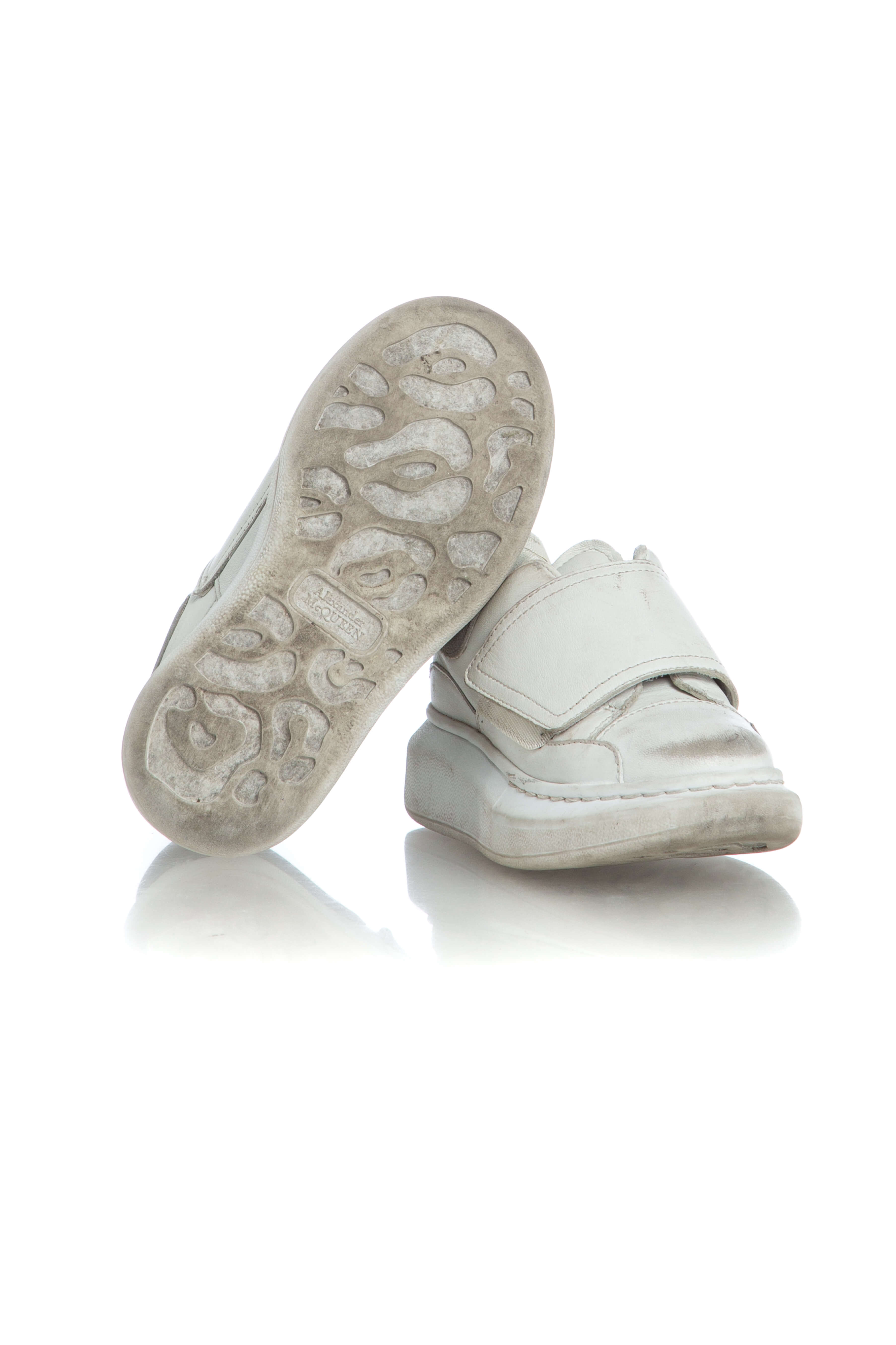 Alexander McQueen, Talla 6.5 (Kids)