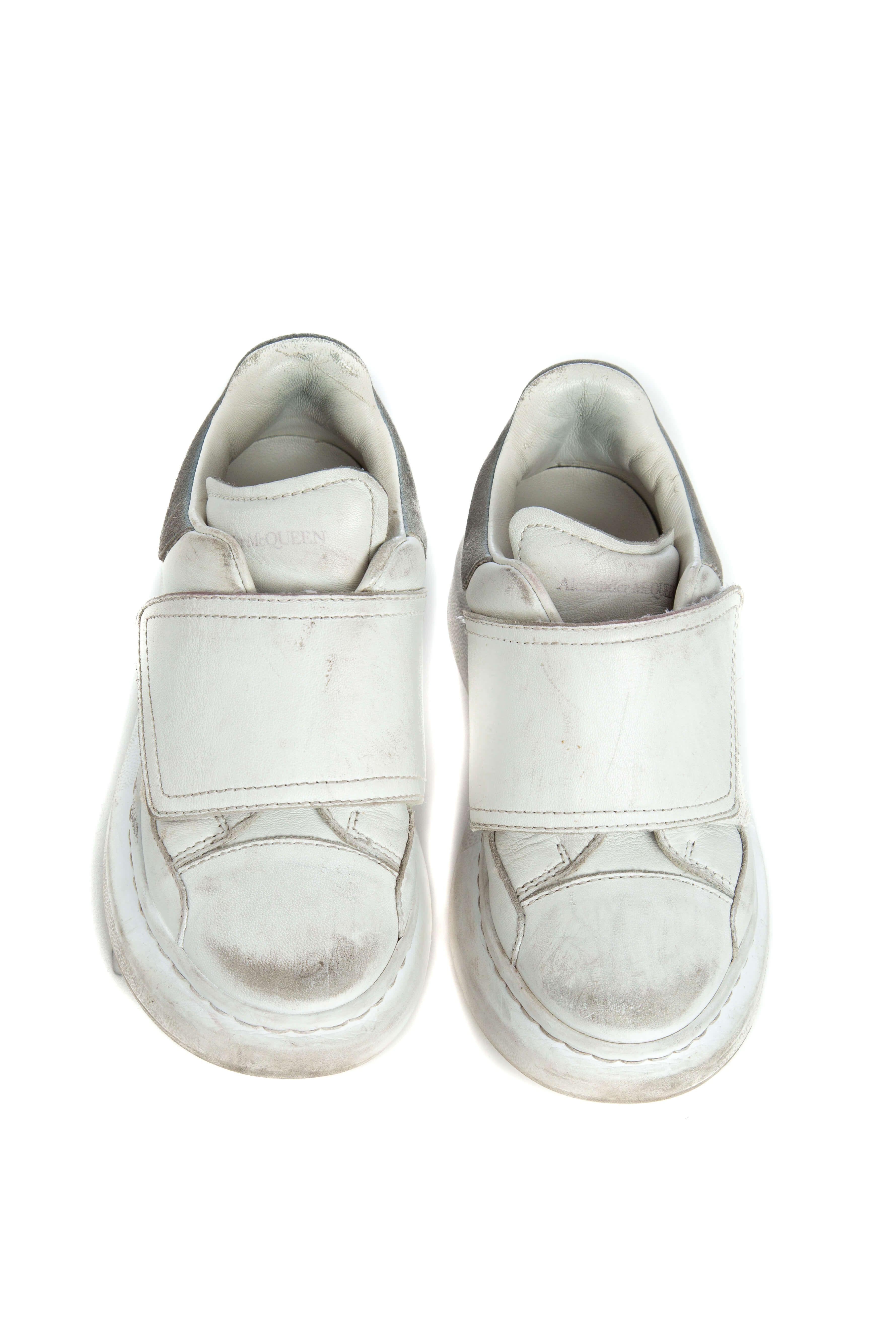 Alexander McQueen, Talla 6.5 (Kids)