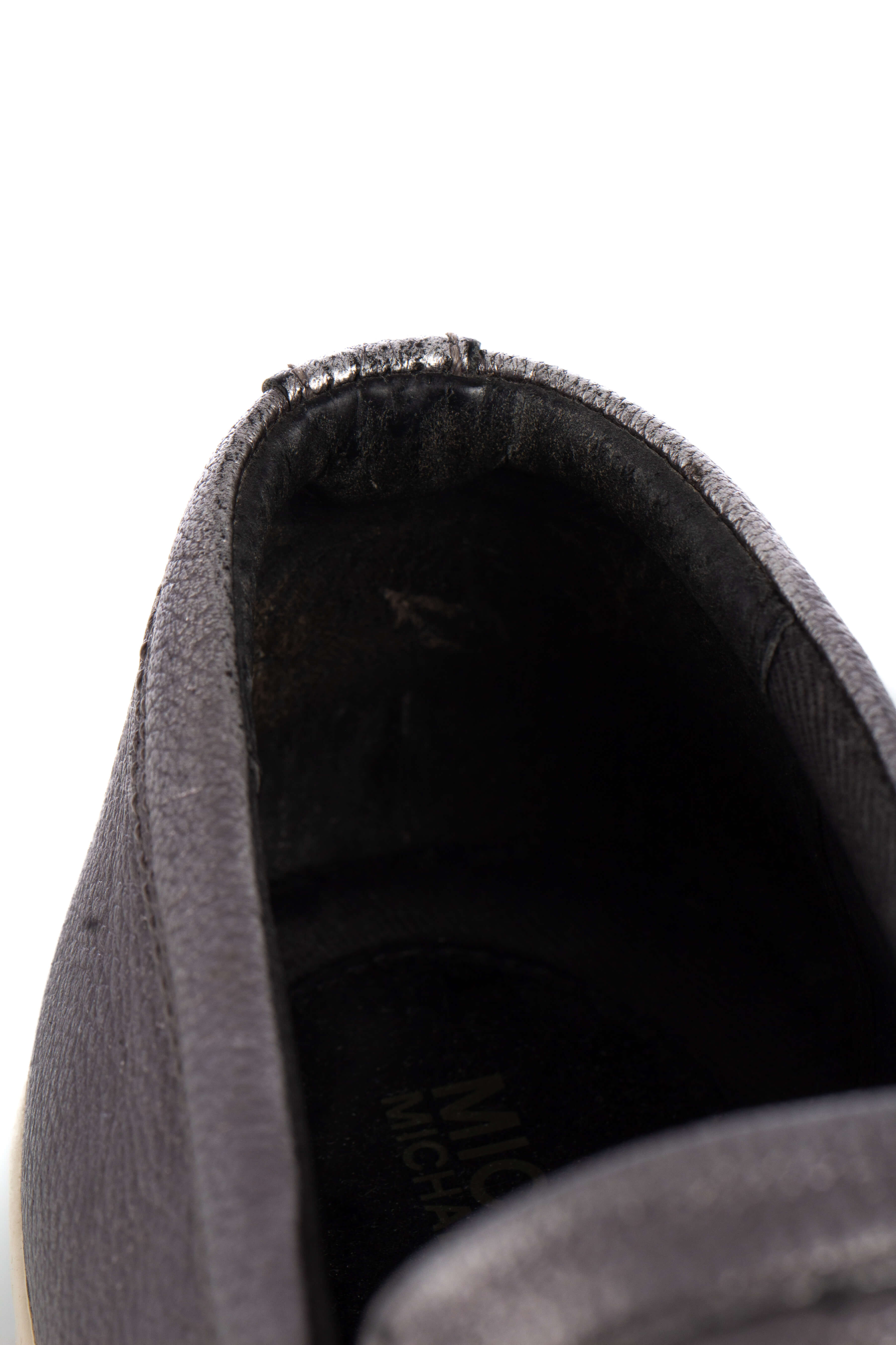 Michael Kors, Talla 8