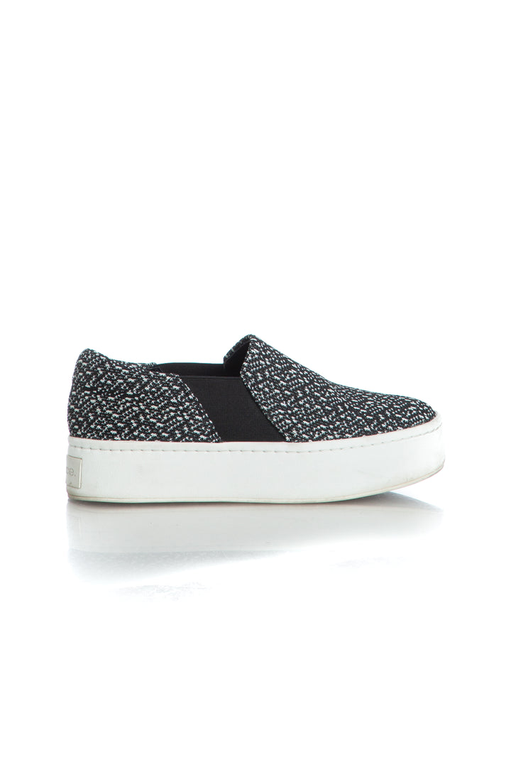 Zapato Vince. blanco y negro, vista frontal – ClosetRehab