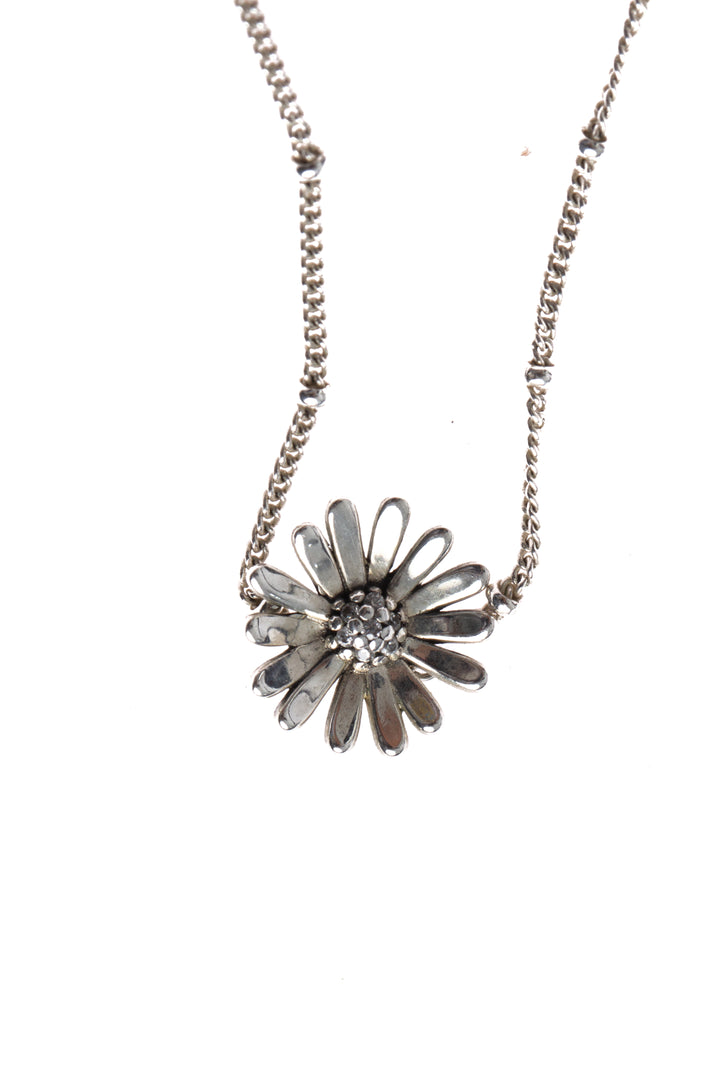 Collar Pandora, detalle – ClosetRehab