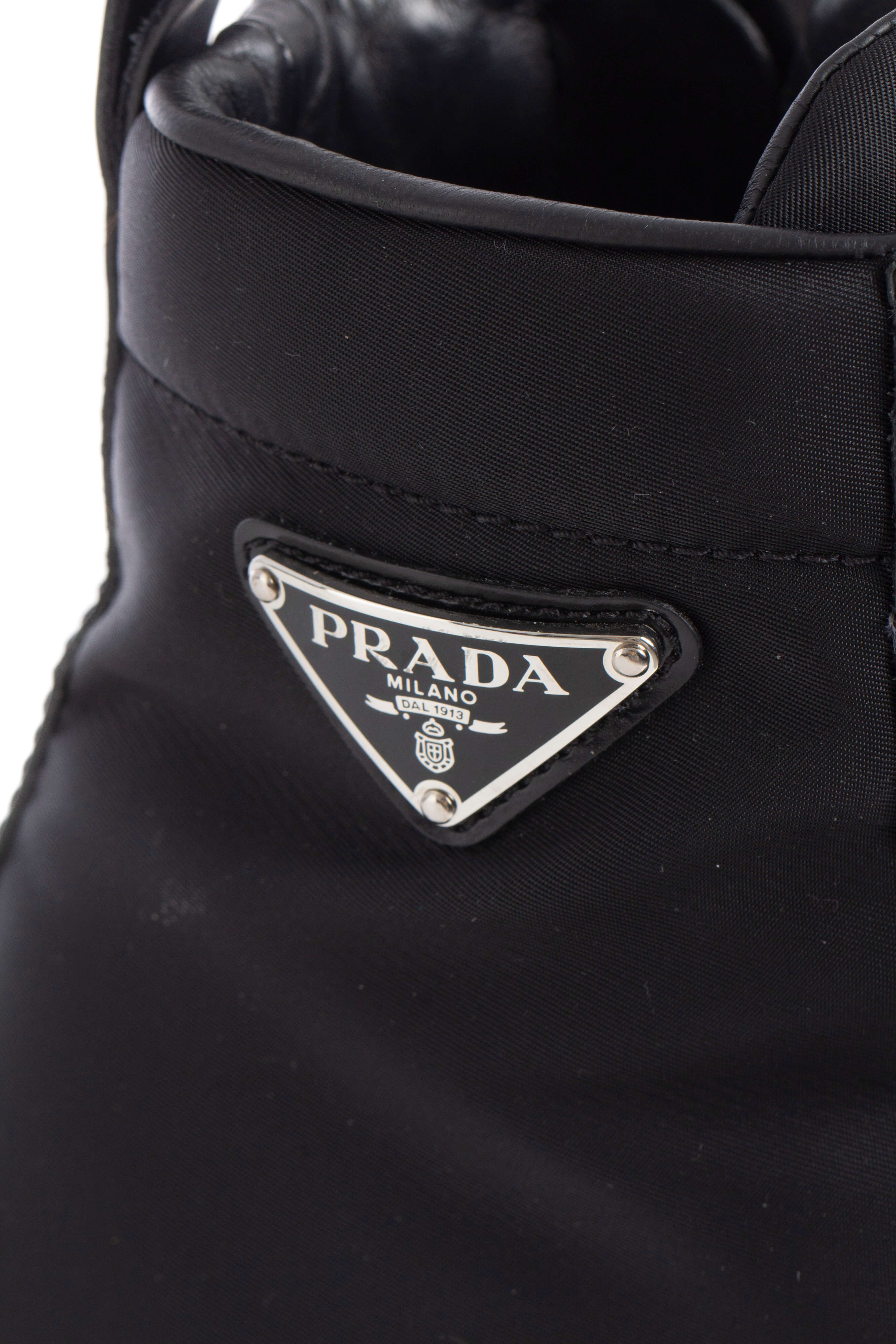 Prada, Talla 9 (8.5)