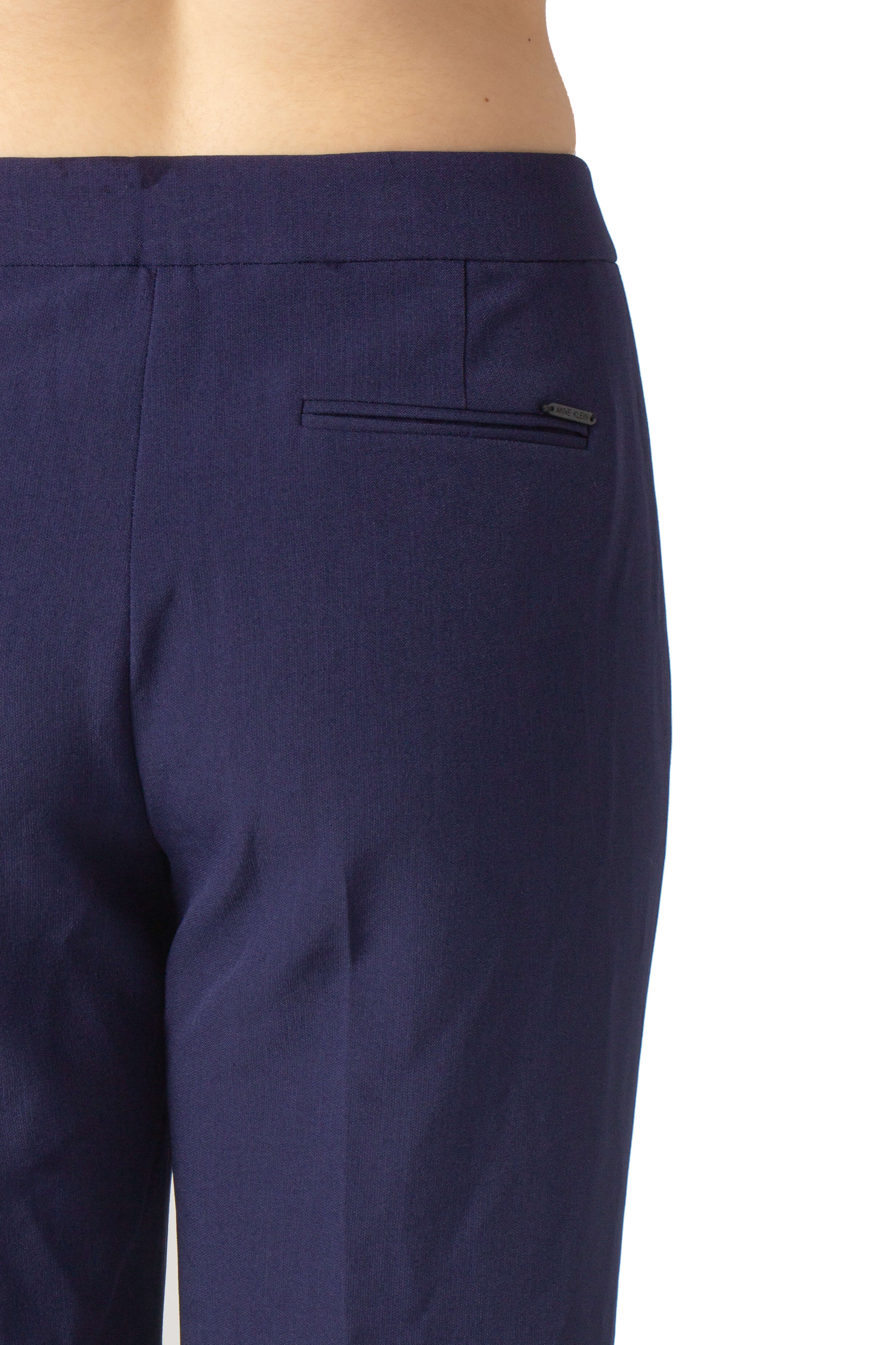 Anne Klein, Talla 6