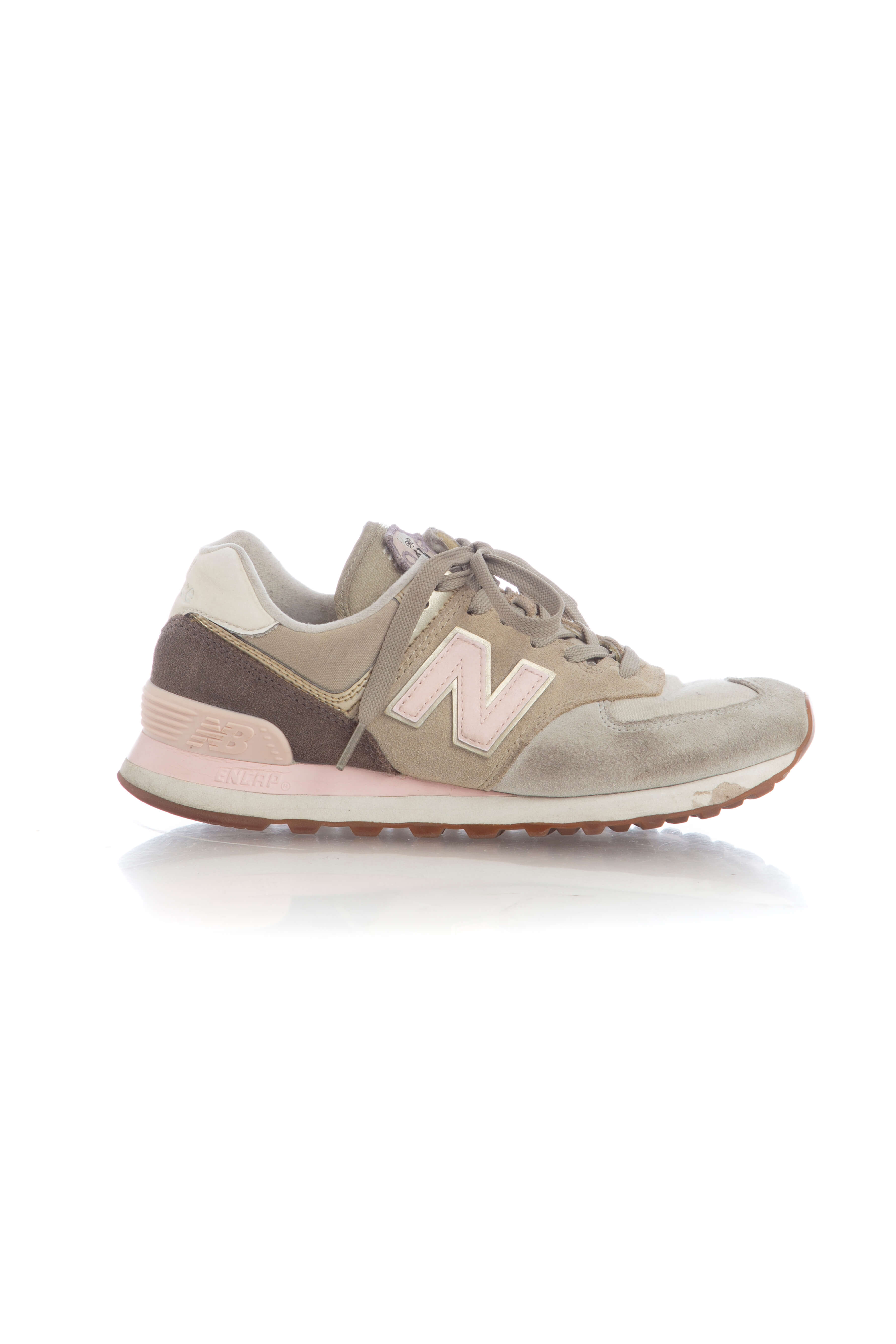 New Balance, Talla 8