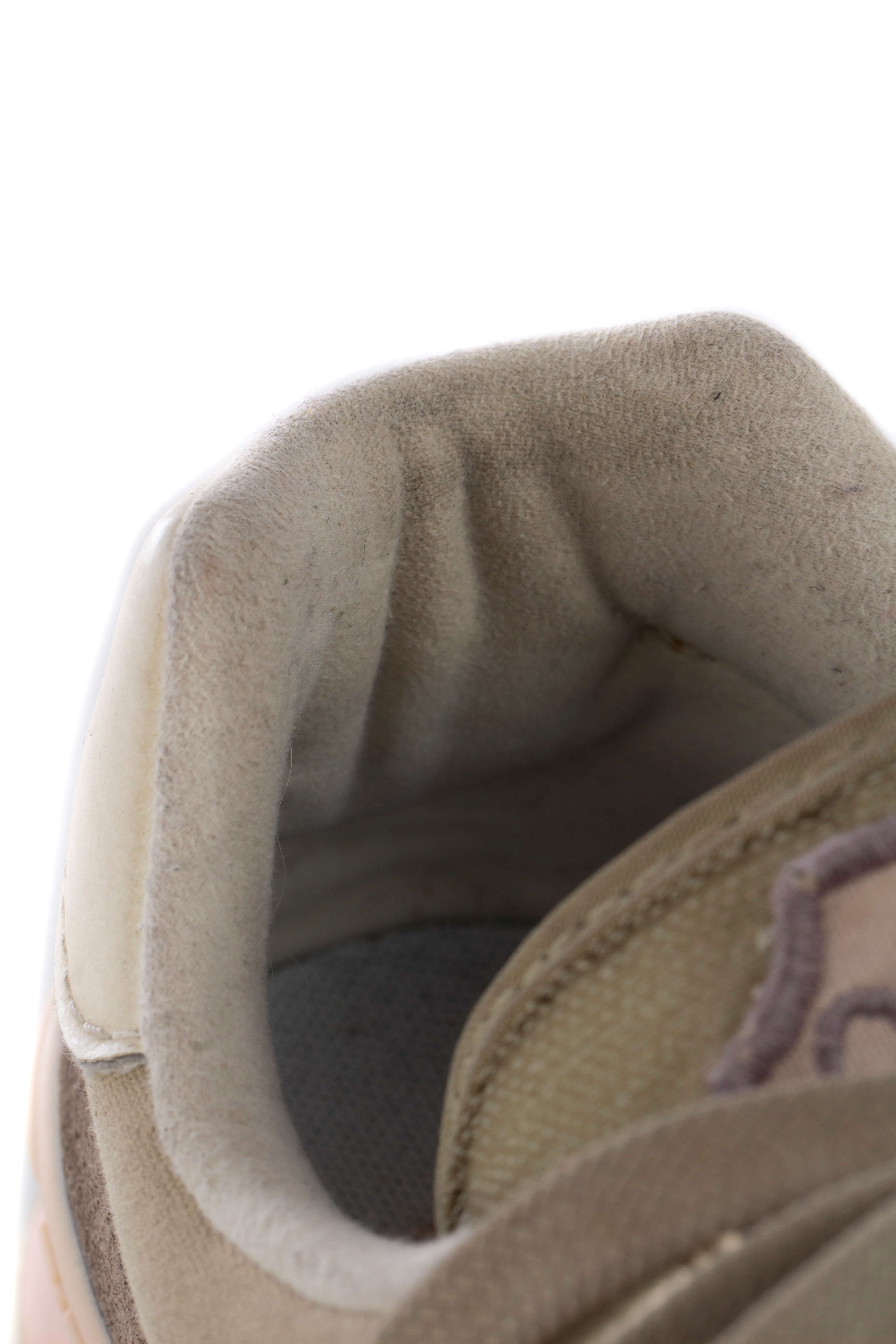 New Balance, Talla 8