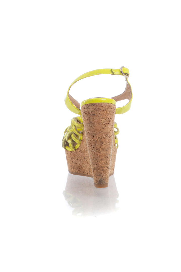 Sandalias Valentino amarillo talla 7 USA, detalle de wedge | ClosetRehab
