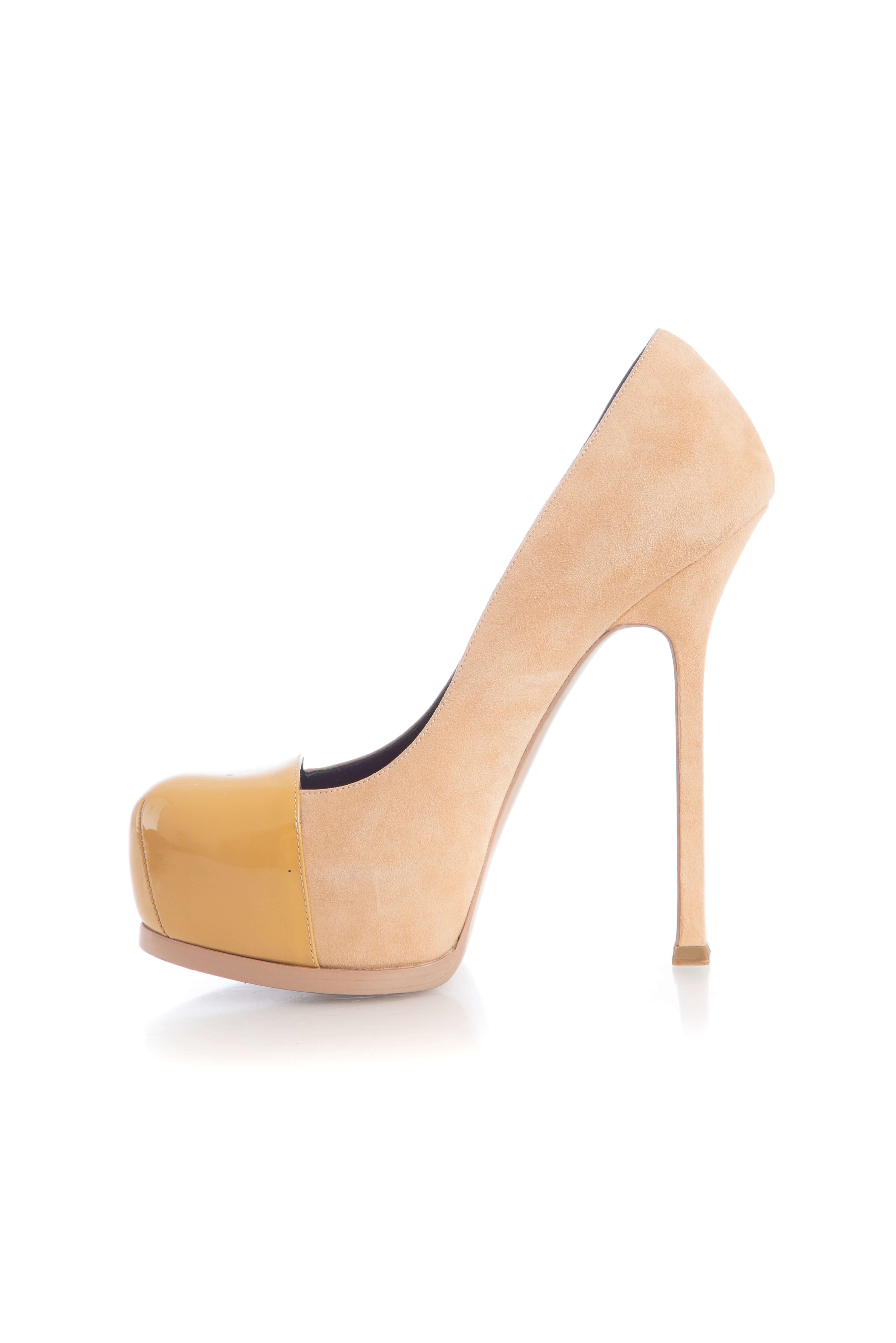 Yves Saint Laurent, Talla 8