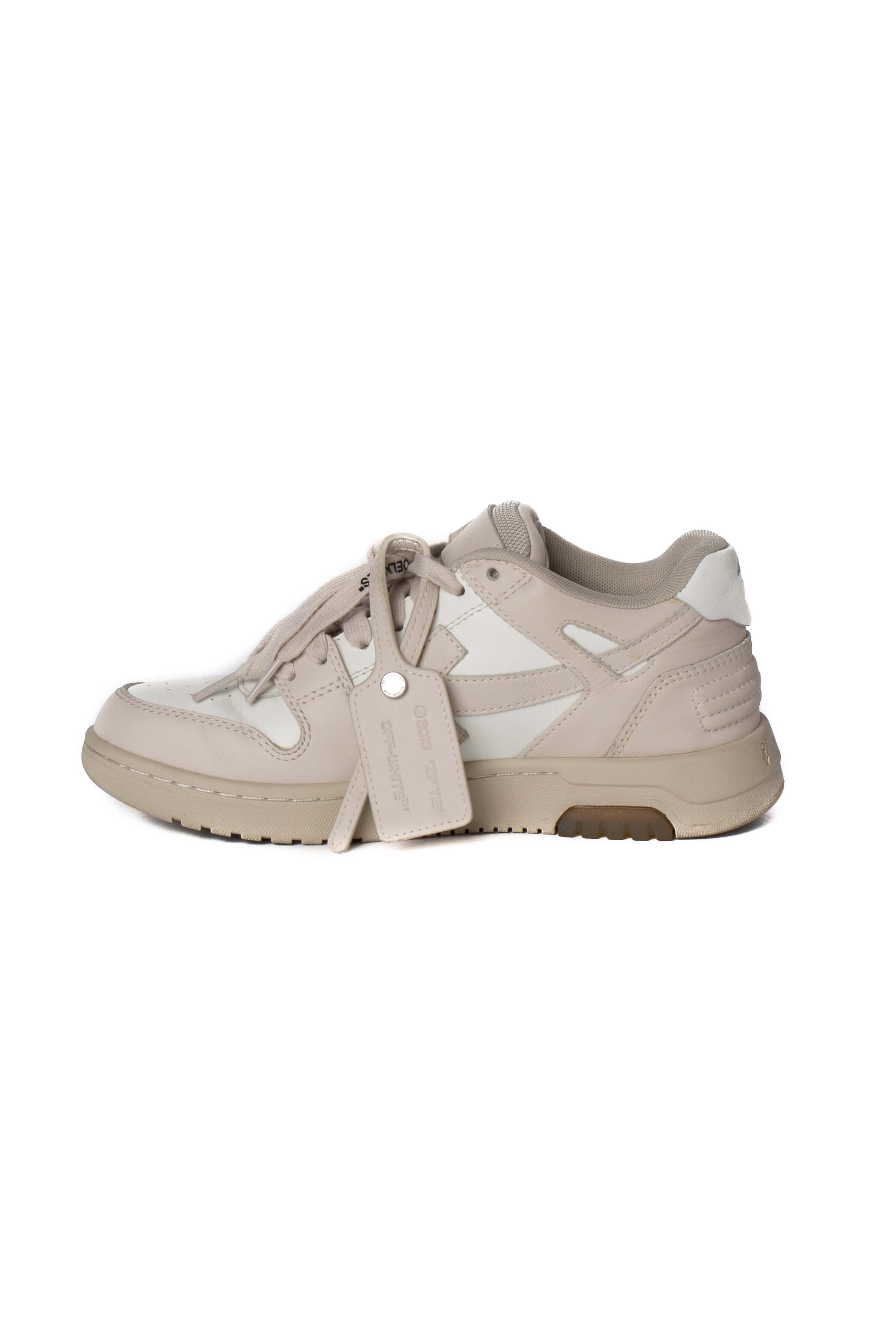 Off-White, talla 37
