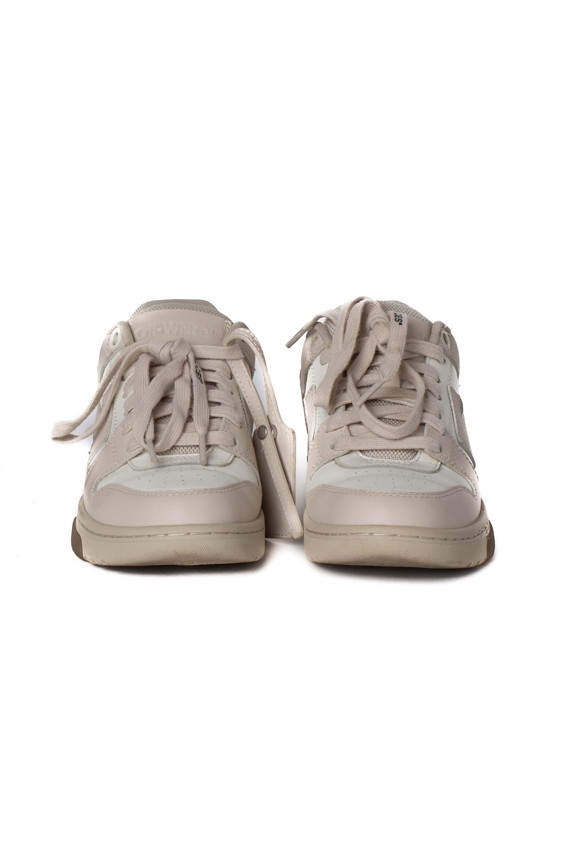 Off-White, talla 37