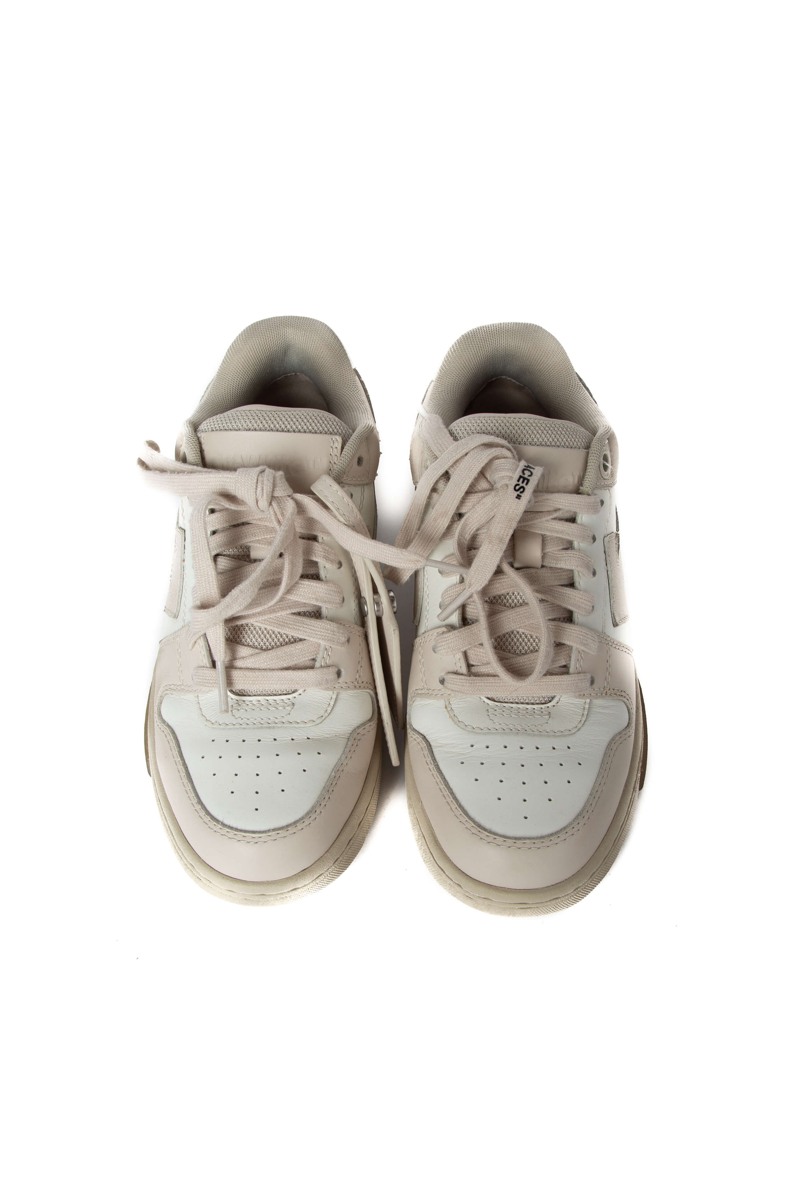 Off-White, talla 37