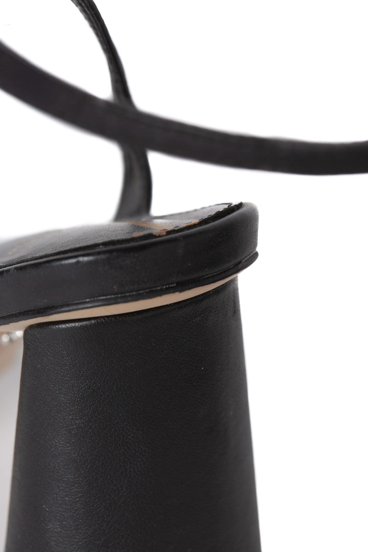 Sandalias Sam Edelman negro talla 7 USA, detalle de desgaste | ClosetRehab