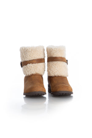 UGG, TALLA 9