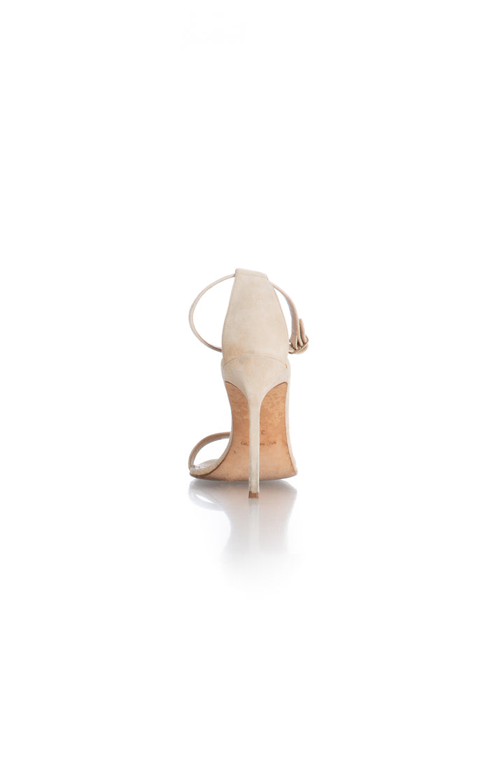 Zapato Manolo Blahnik beige, detalle – ClosetRehab