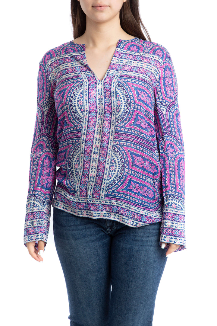 Blusa BCBGMAXAZRIA, vista frontal – ClosetRehab