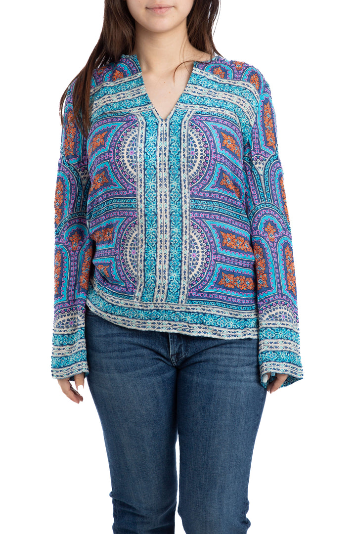 Blusa BCBGMAXAZRIA, vista frontal – ClosetRehab