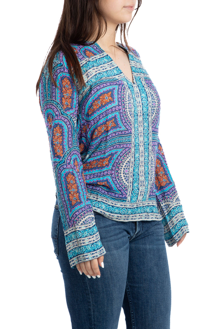 Blusa BCBGMAXAZRIA, vista posterior – ClosetRehab