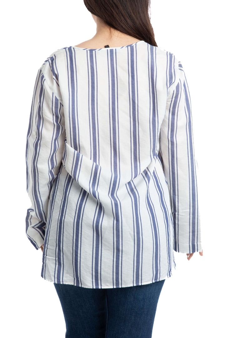 Blusa BCBGMAXAZRIA, vista lateral – ClosetRehab